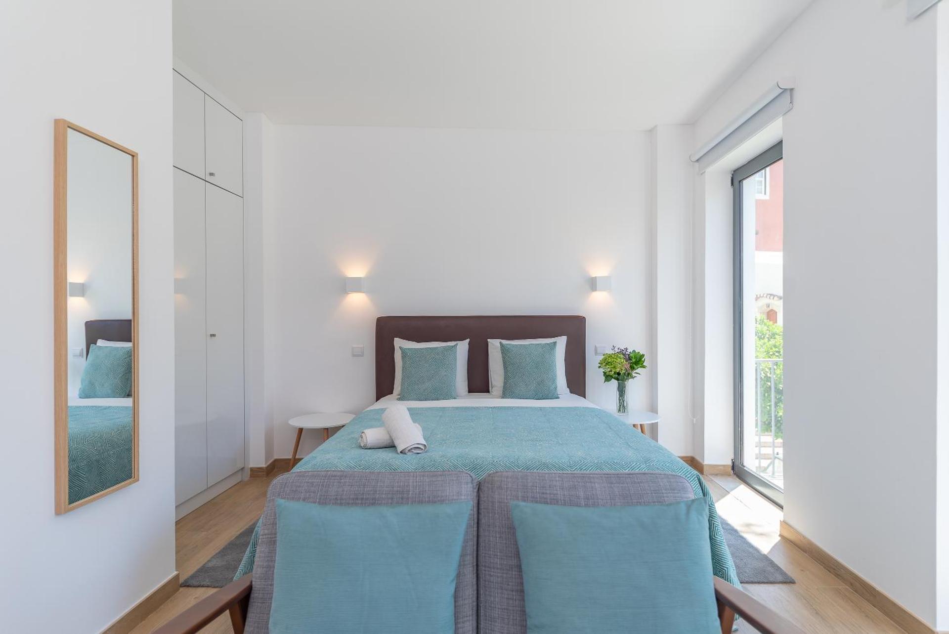 Orange 3 House - Chiado Studios