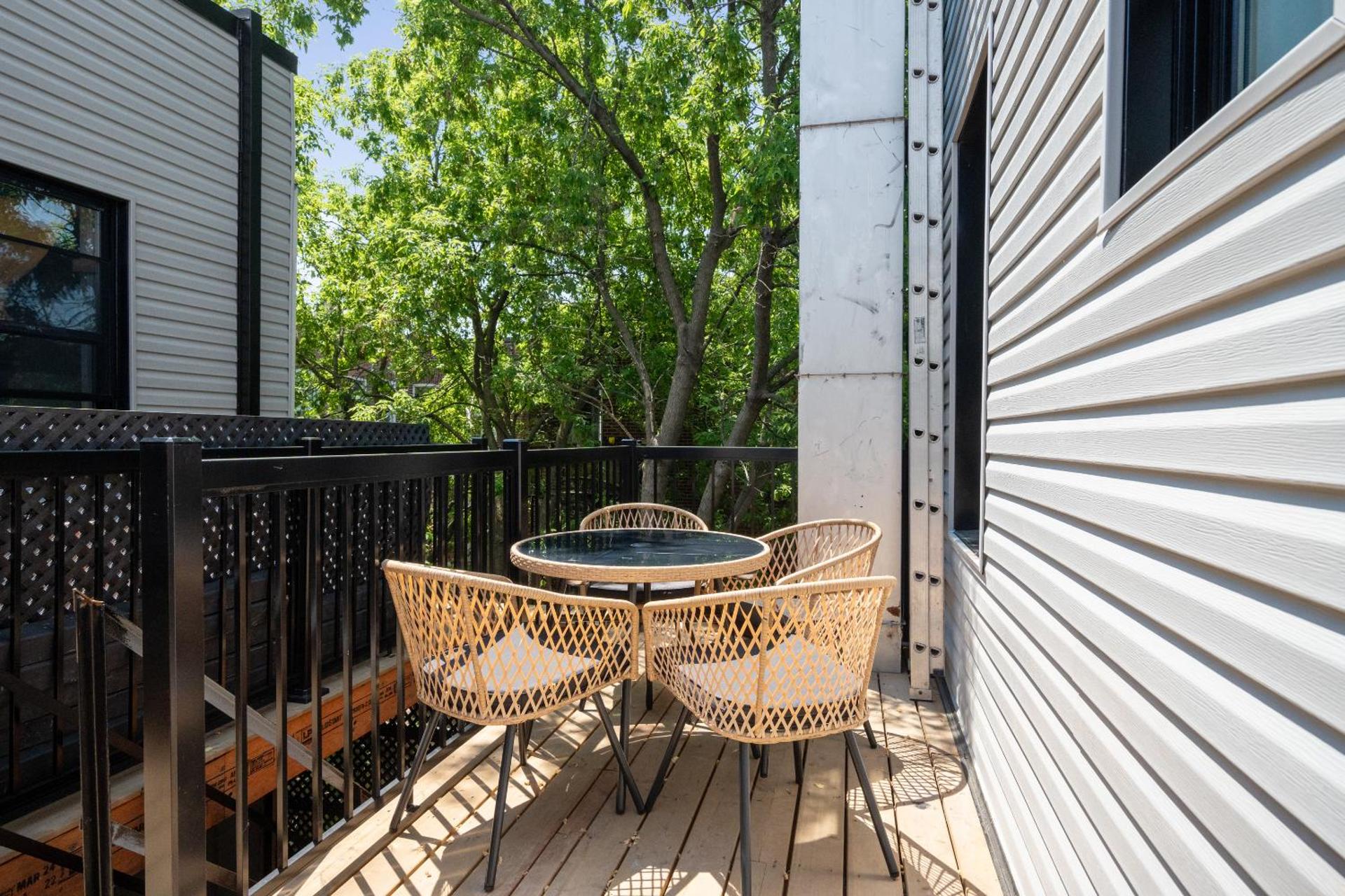 Les Residences Saint Laurent- Parc Mont Royal