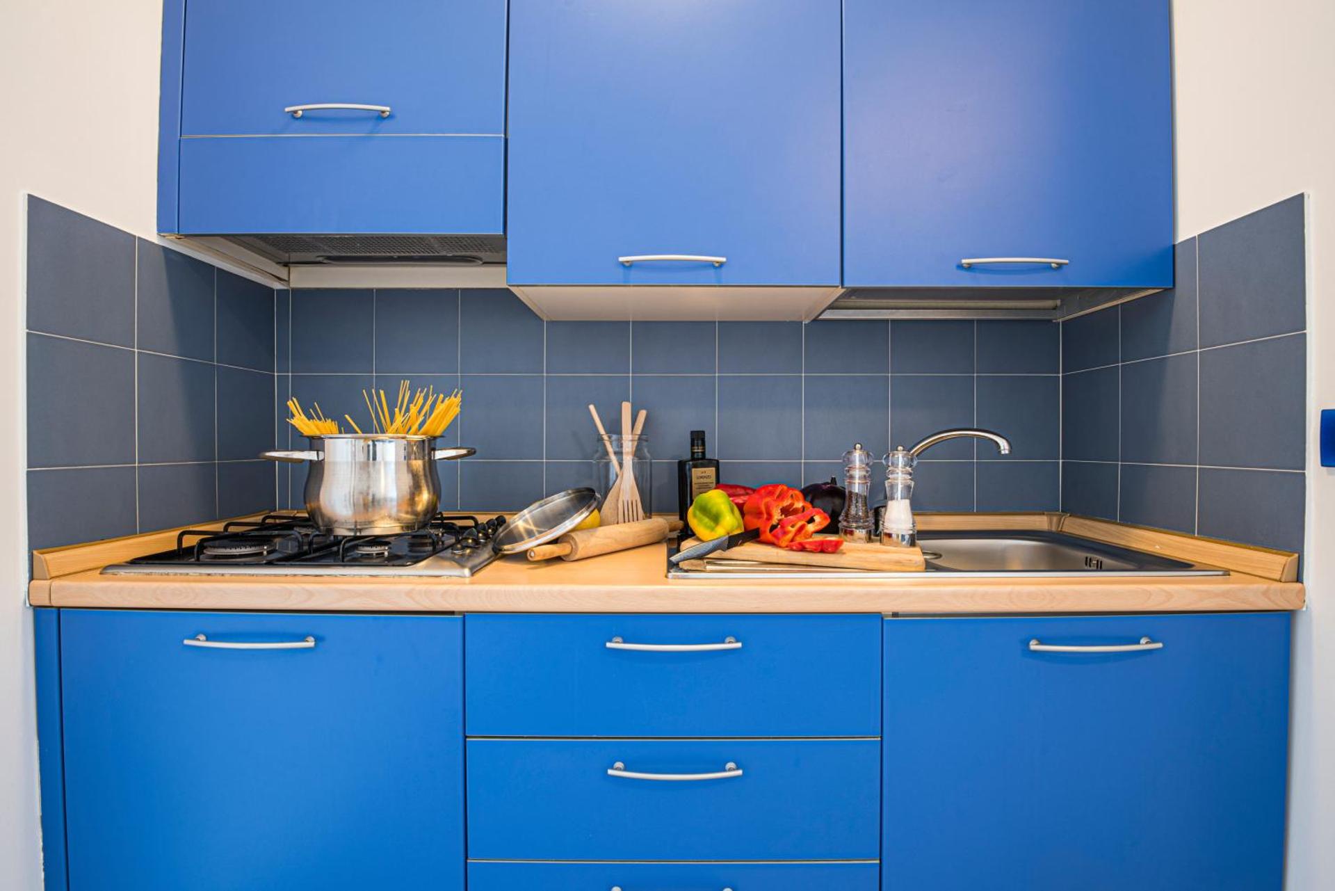 Kitchen or kitchenette