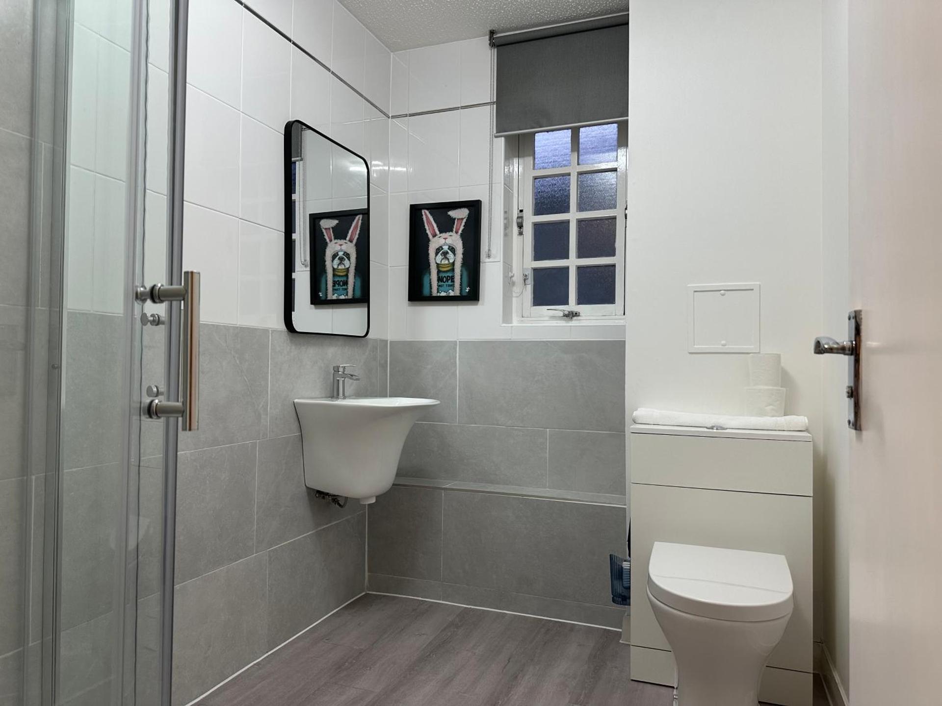 Causewayside Free parking