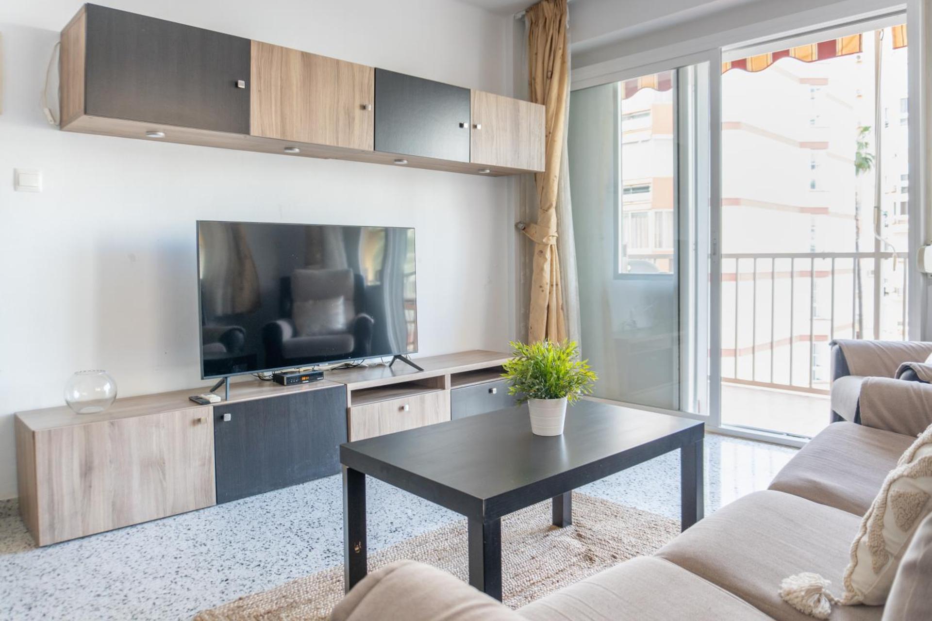 Las Arenas playa - HOME RENT MALAGA