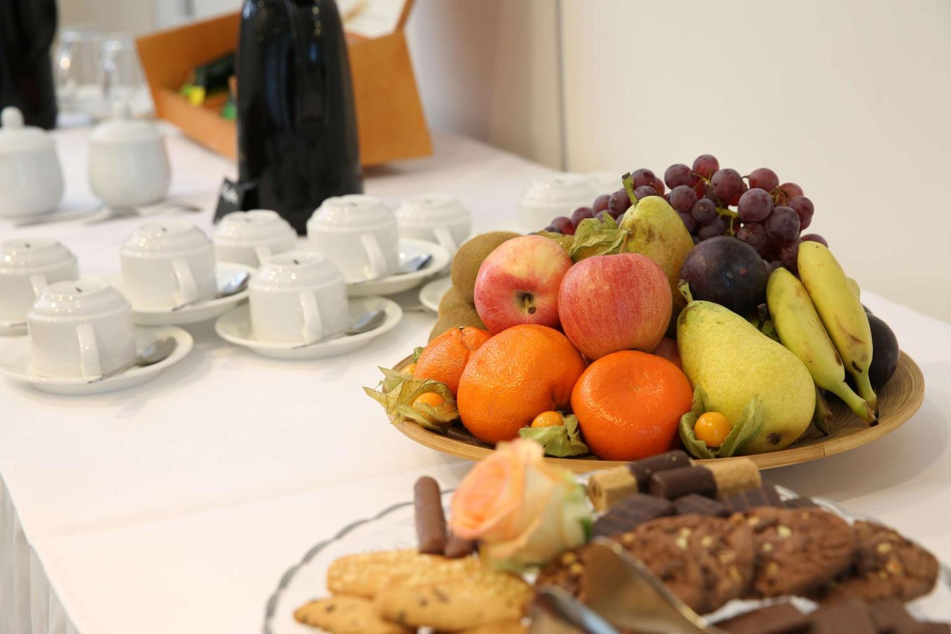 Meeting/conference room