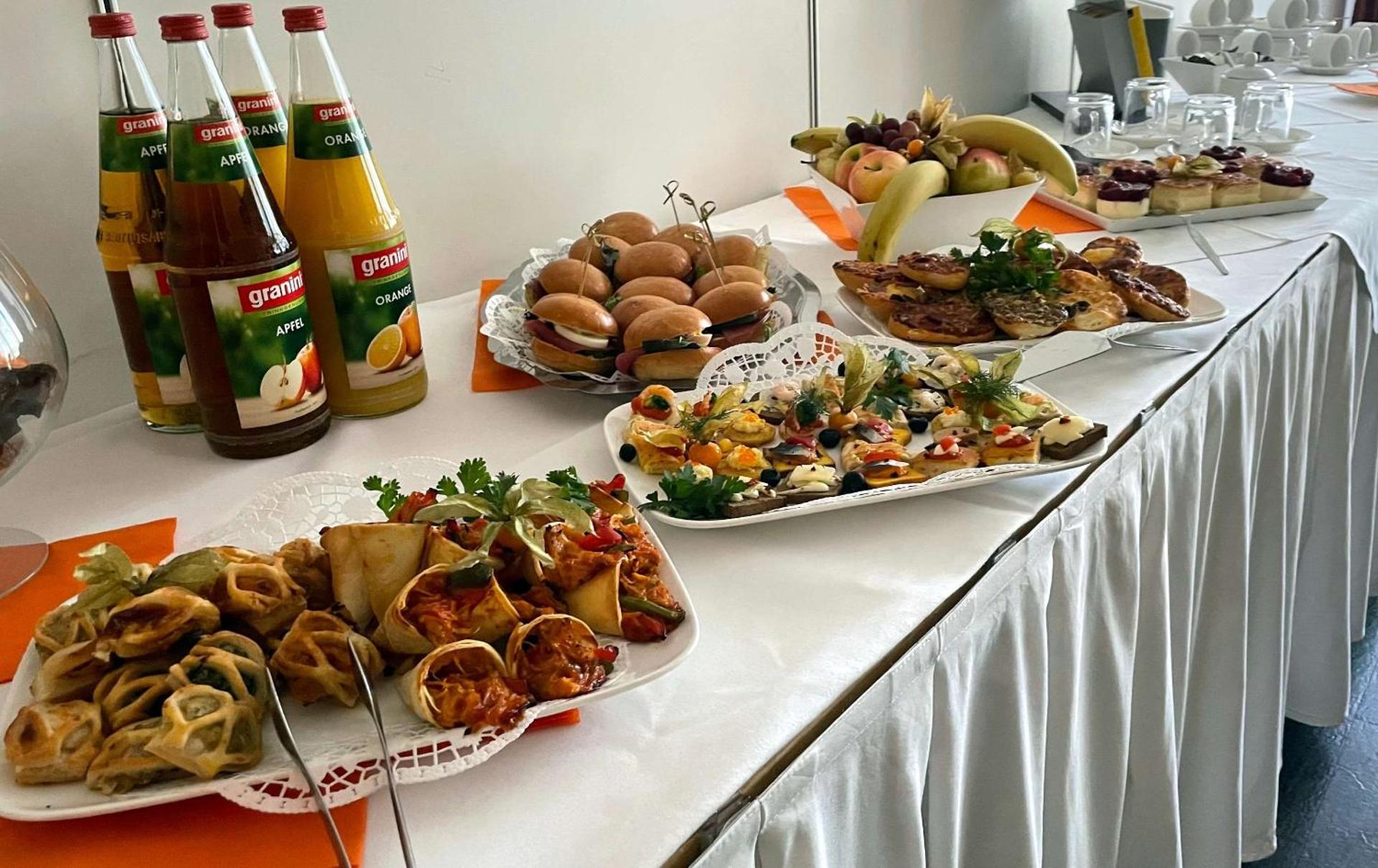 Meeting/conference room