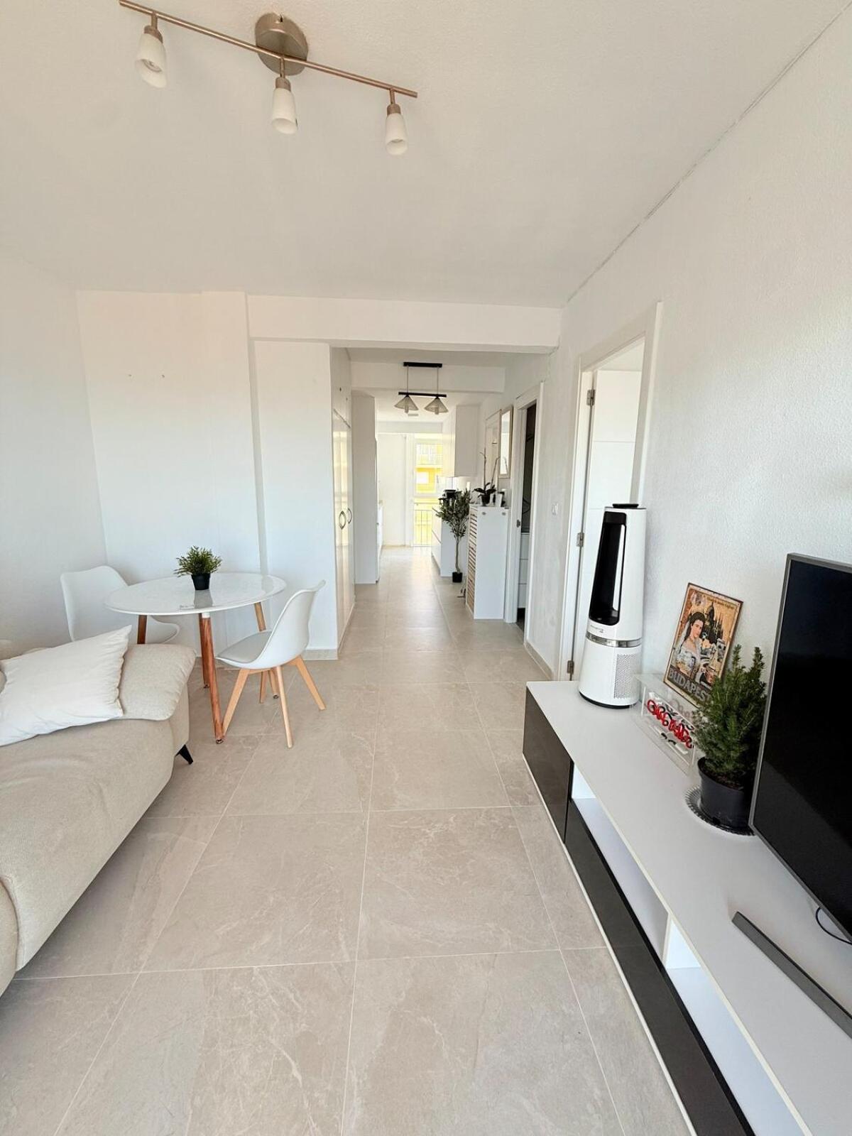 Perfect Flat with Ocean Views in Valencia