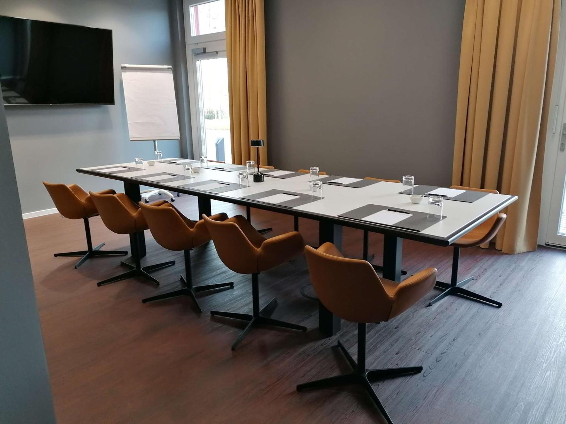 Meeting/conference room