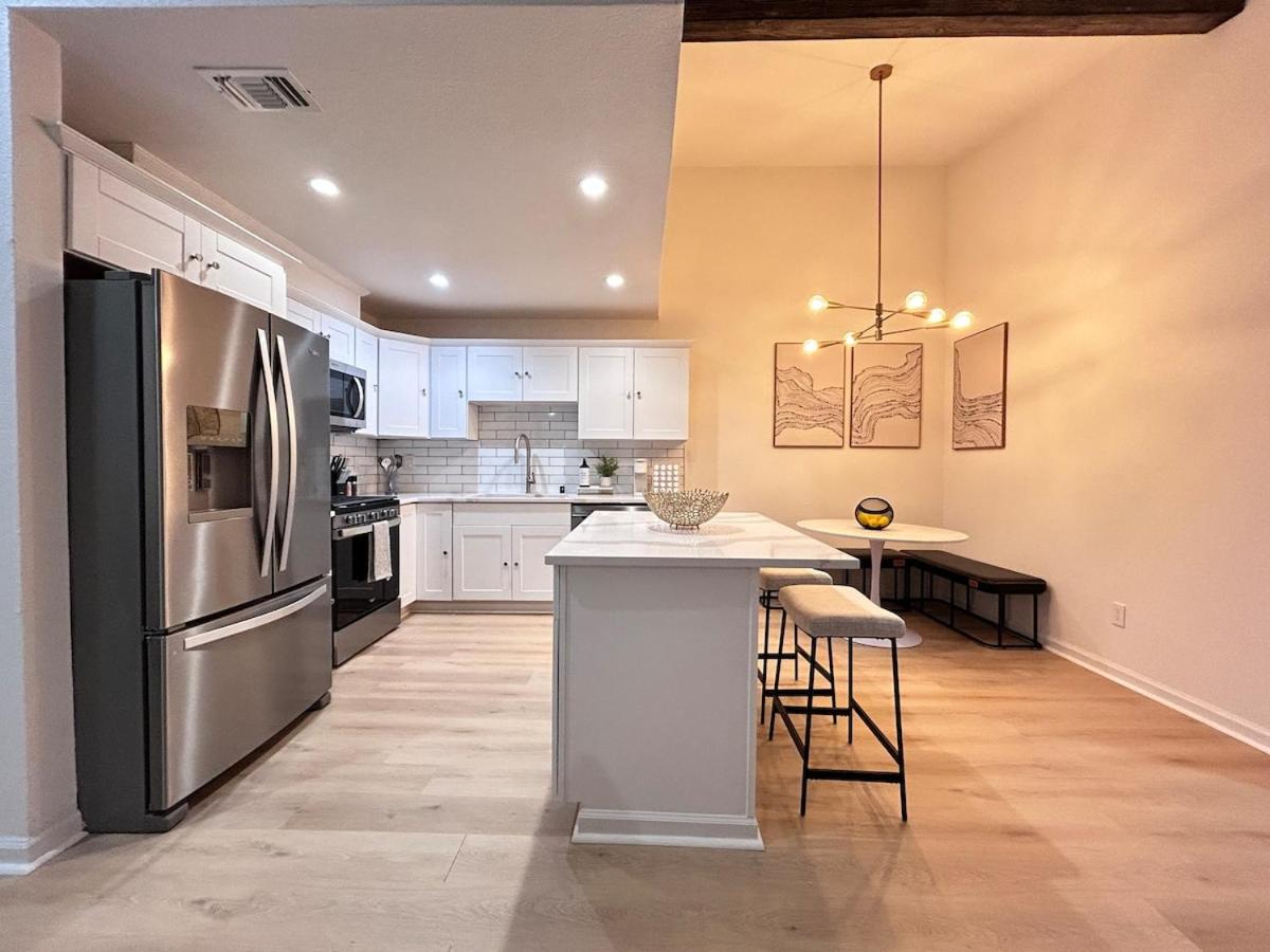 Quiet Community, Stylish Escape