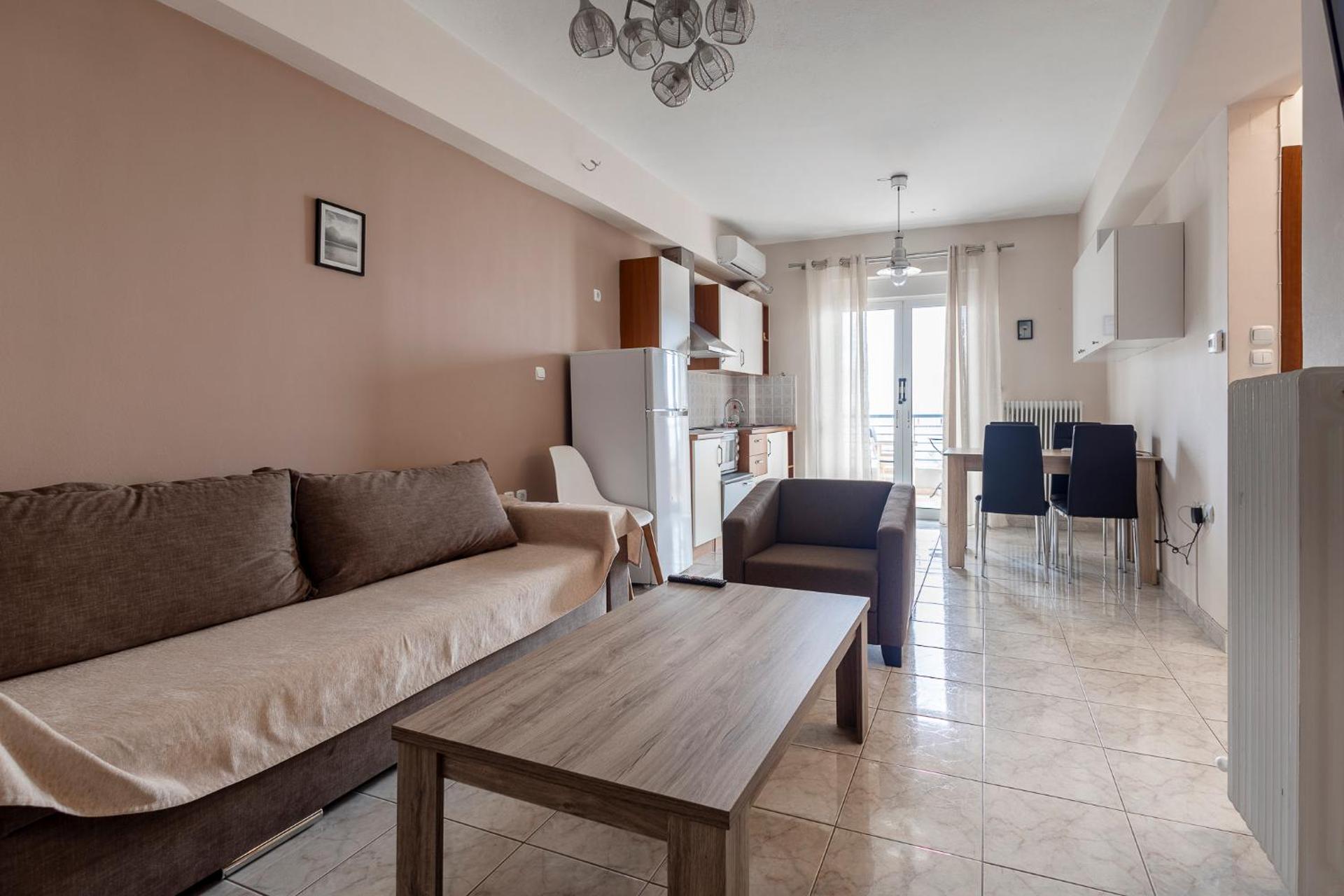 Estia Central Apt. With Parking