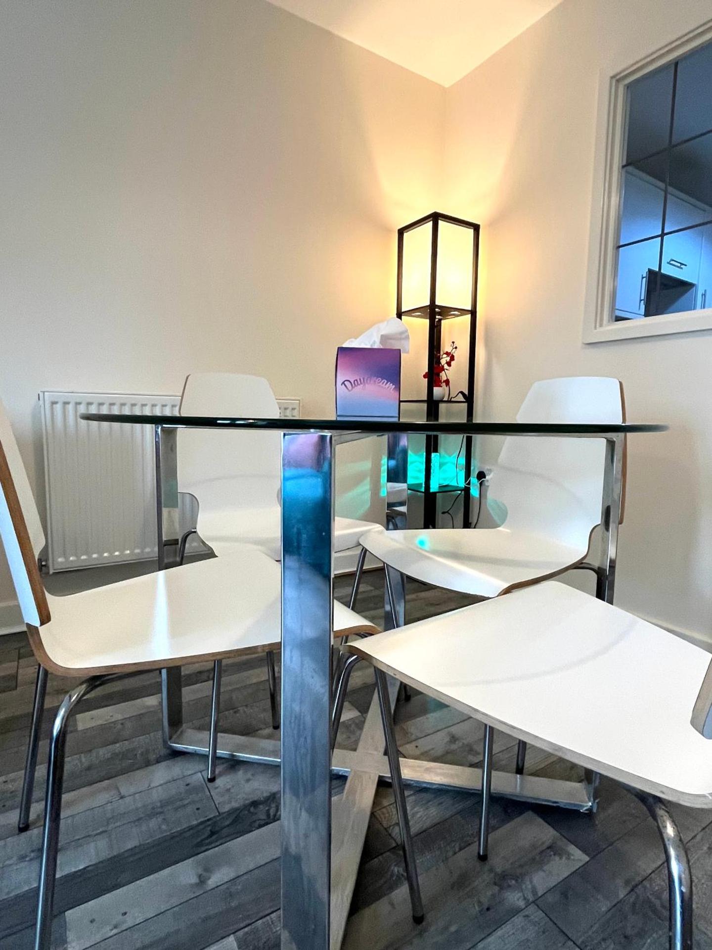 Spacious two bedrooms apartment for business and holiday