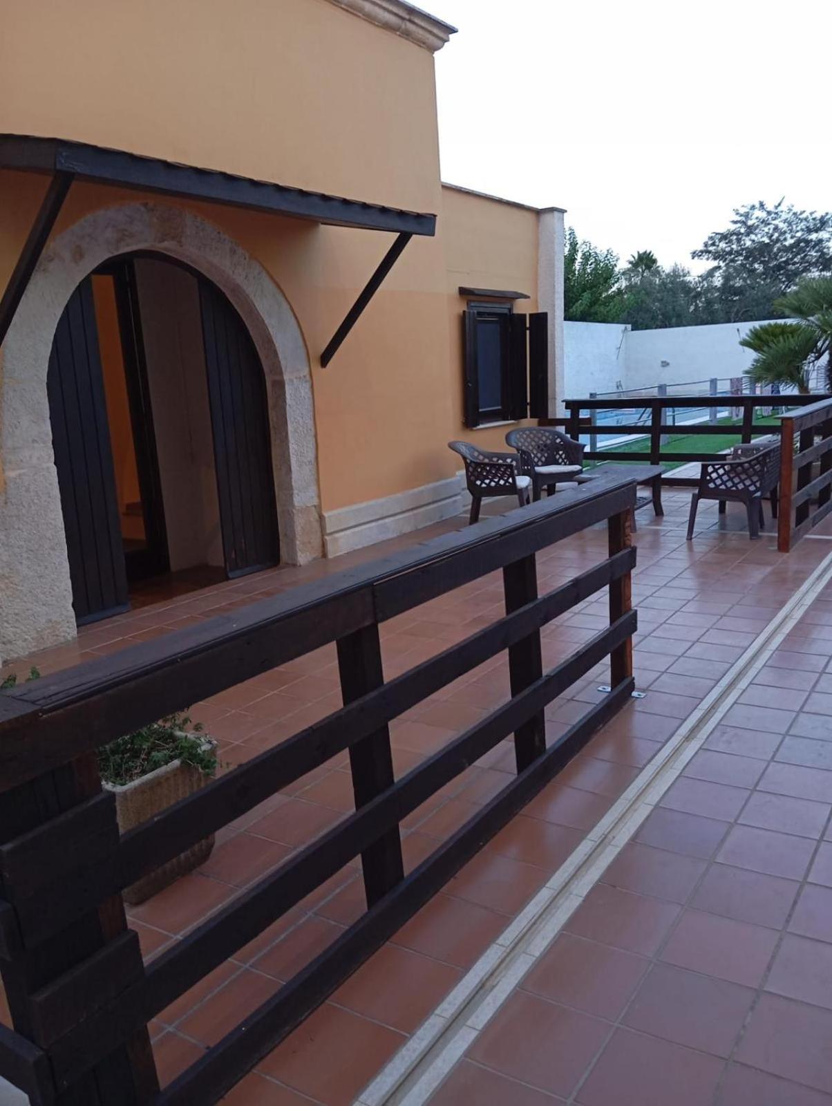 Casal Mastro appartamenti e camere con piscina