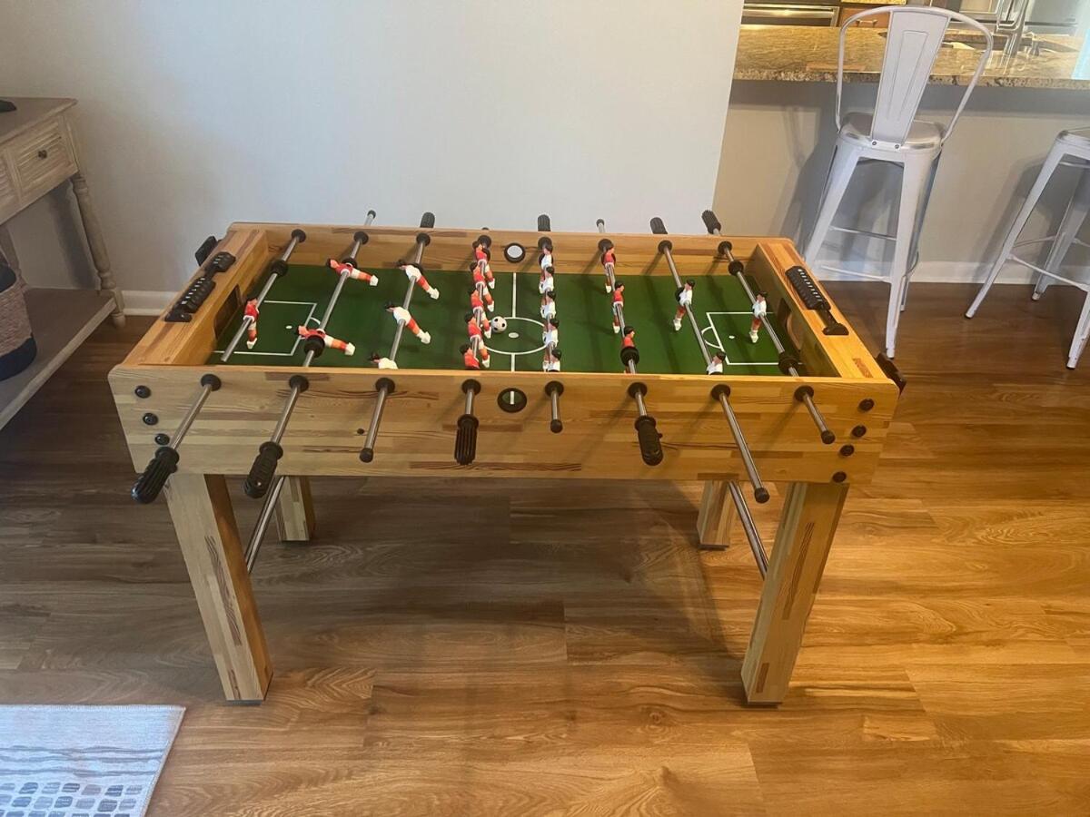 John Shirleys Retreat