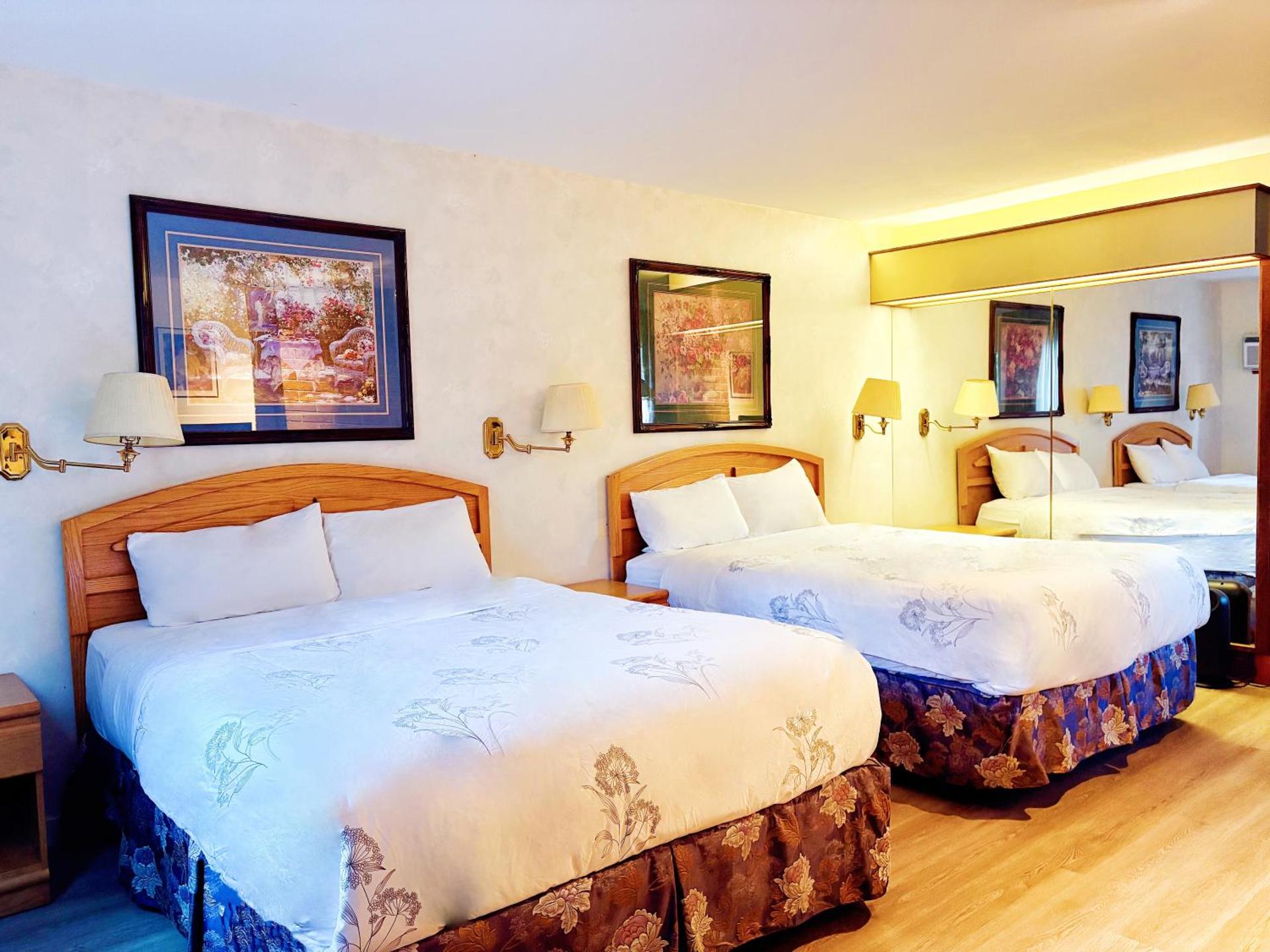 Queen Room with Two Queen Beds