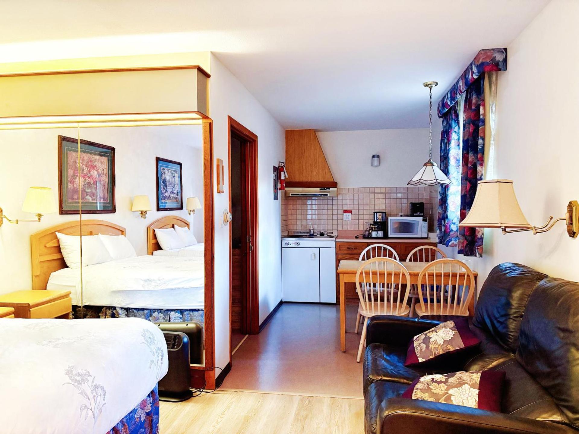 Queen Room with Two Queen Beds