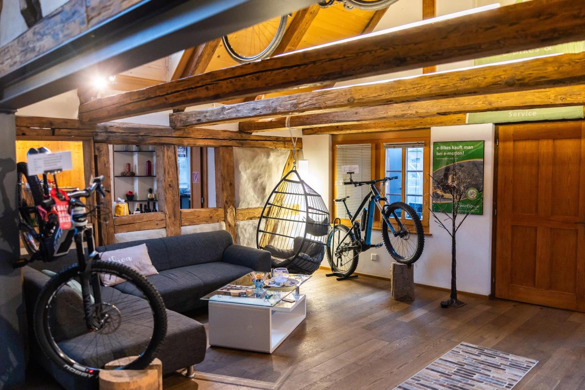 Communal lounge/ TV room