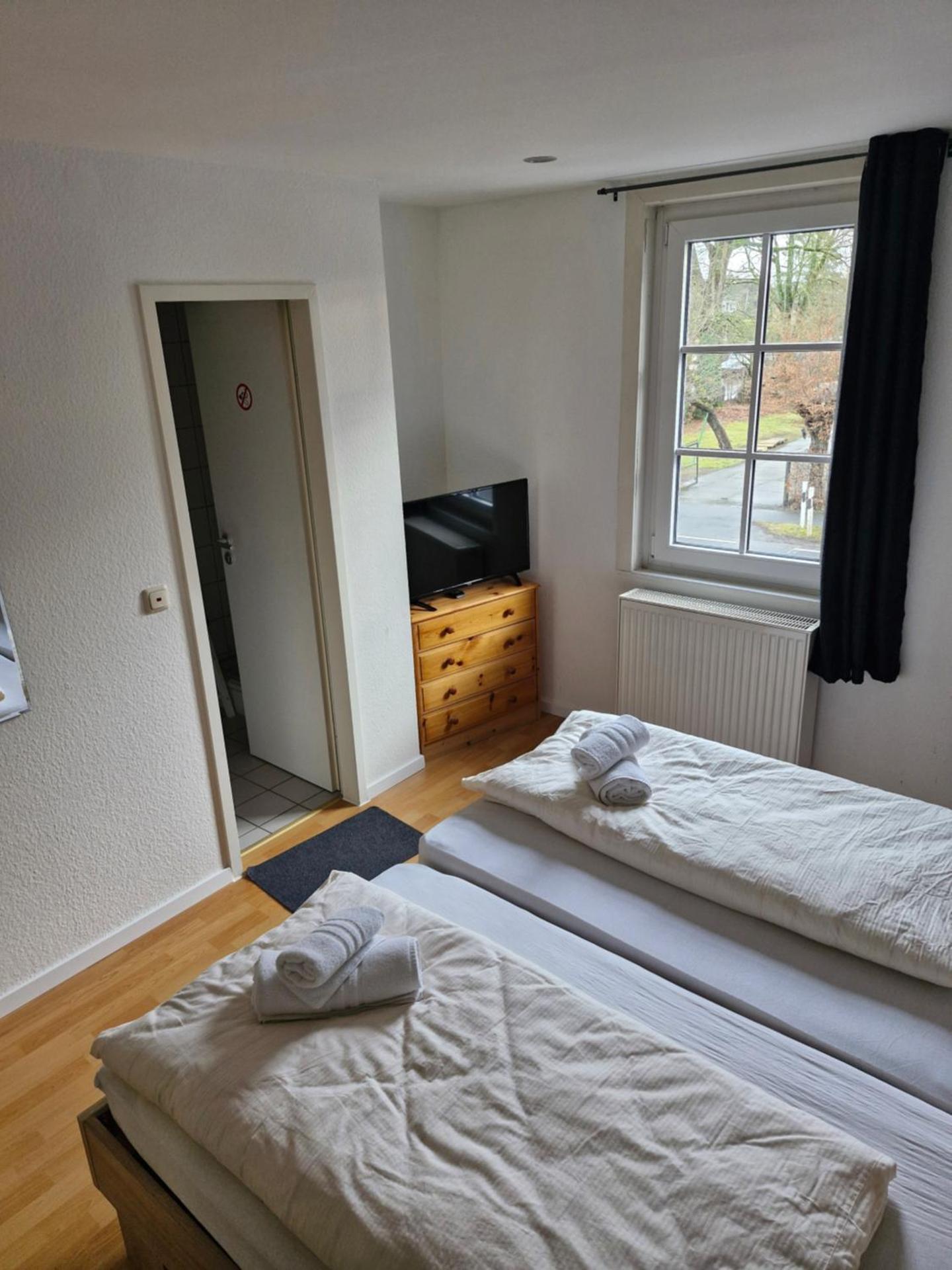 Ronahi`s Hotel & Pansion