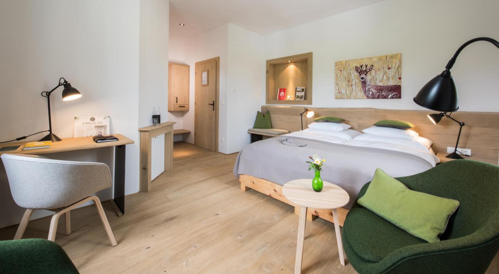 Photo of the whole room