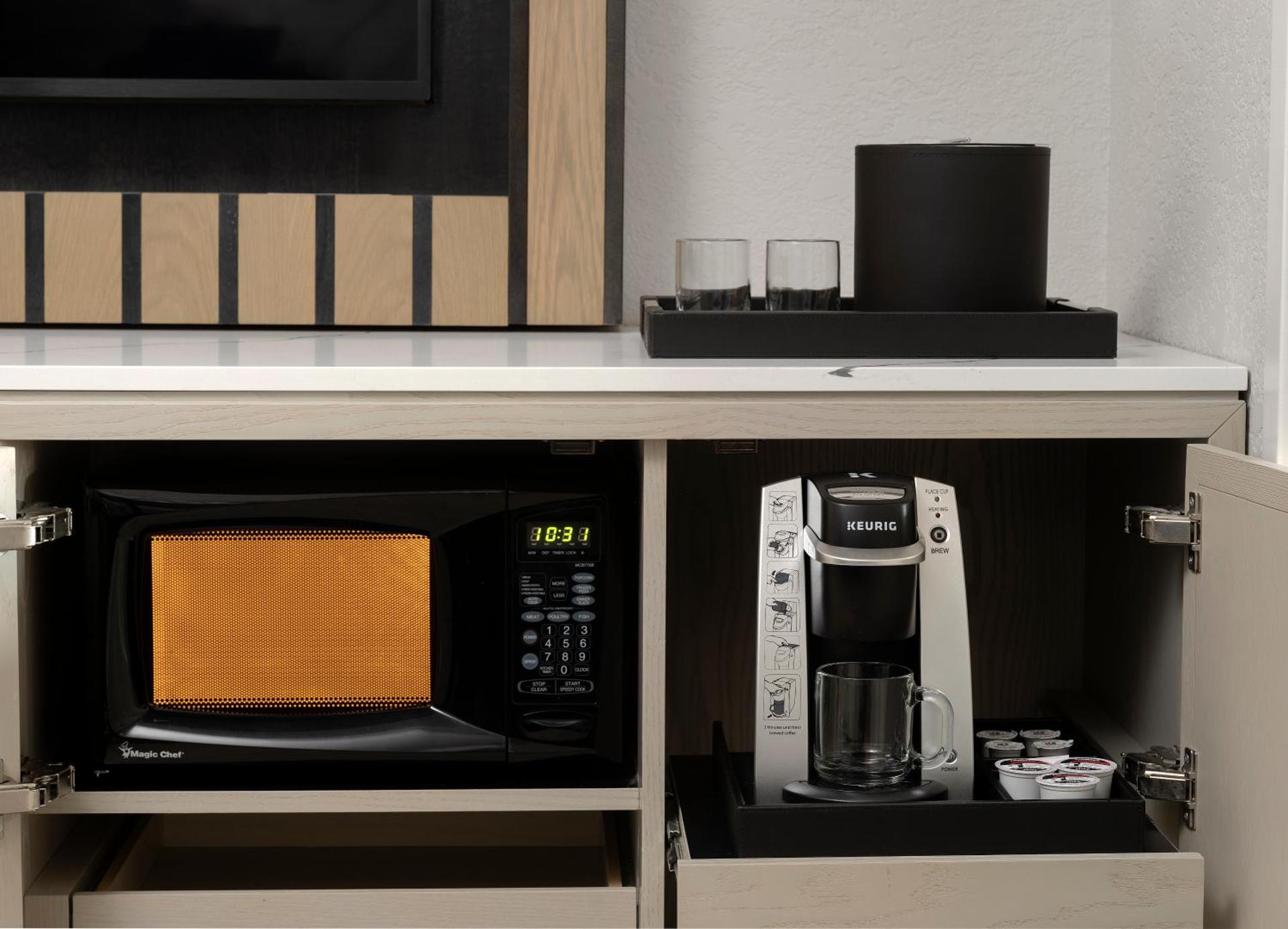 Coffee/tea facilities