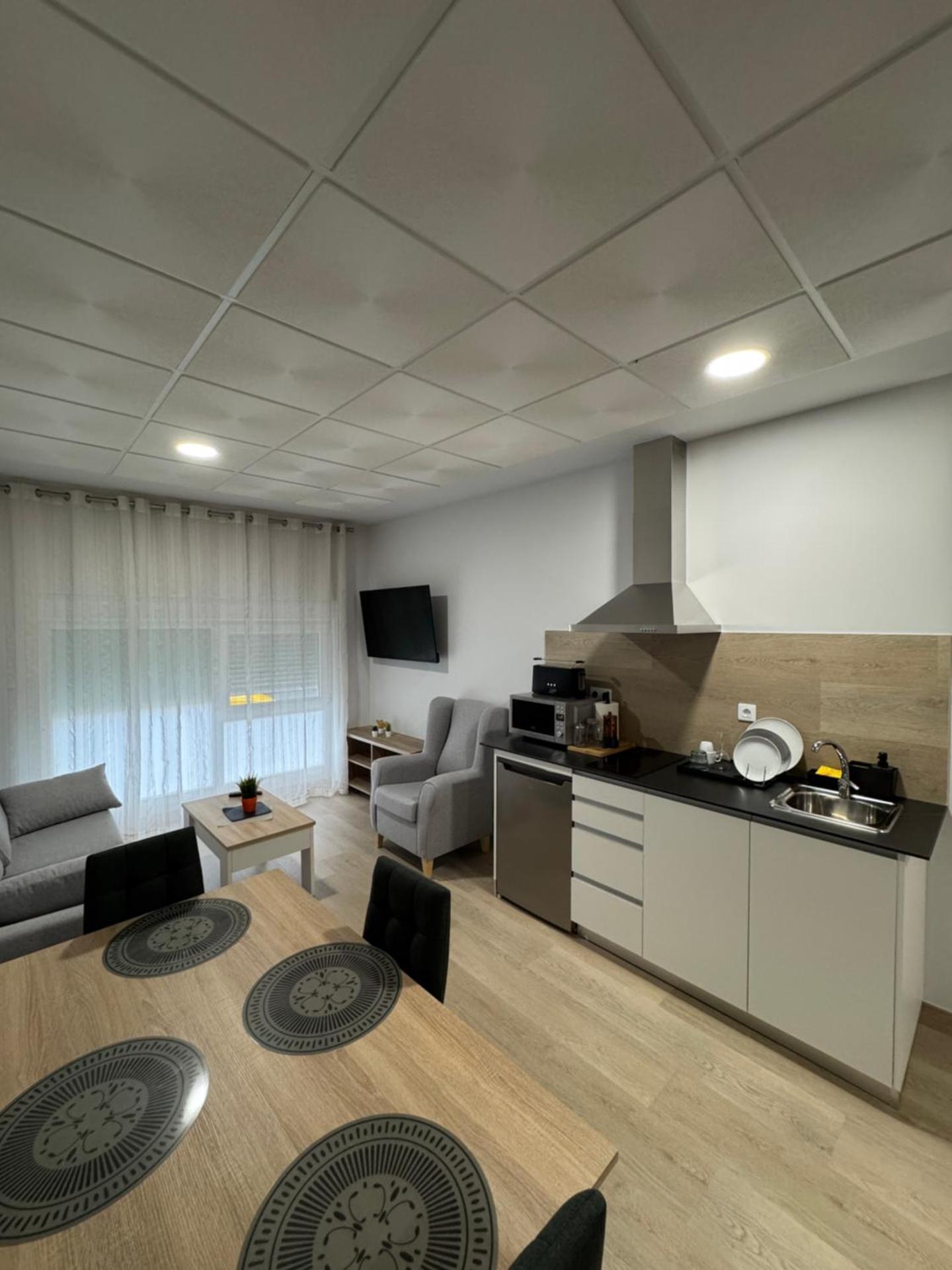 Apartamentos Turisticos Peregrin Palas