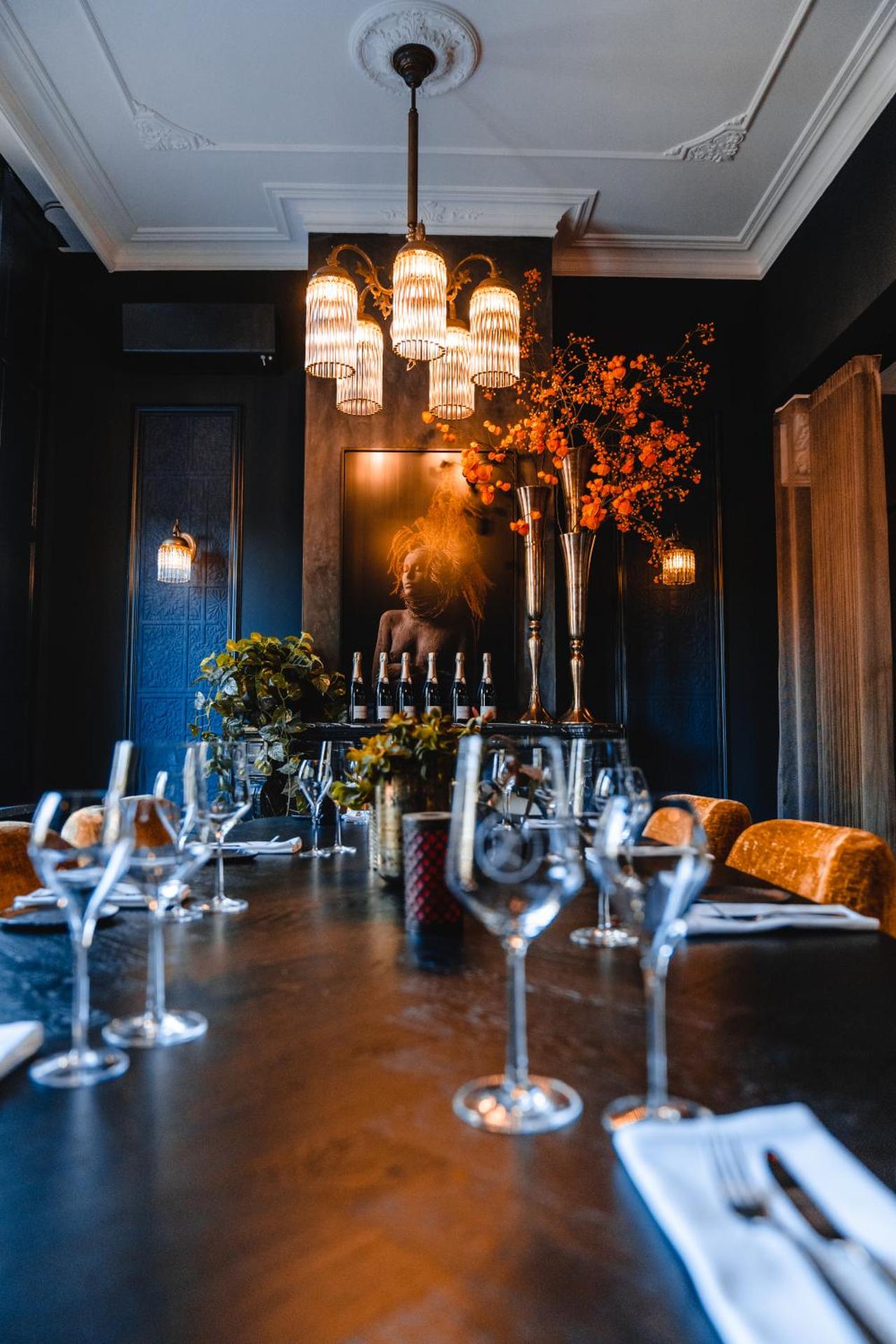 Restaurant/places to eat