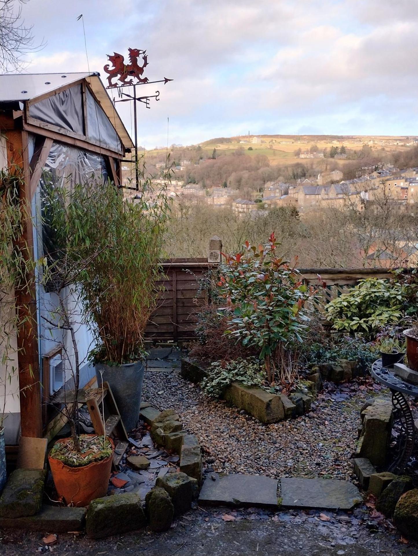 The Cabin - Great Views, Garden, Netflix, Near Town