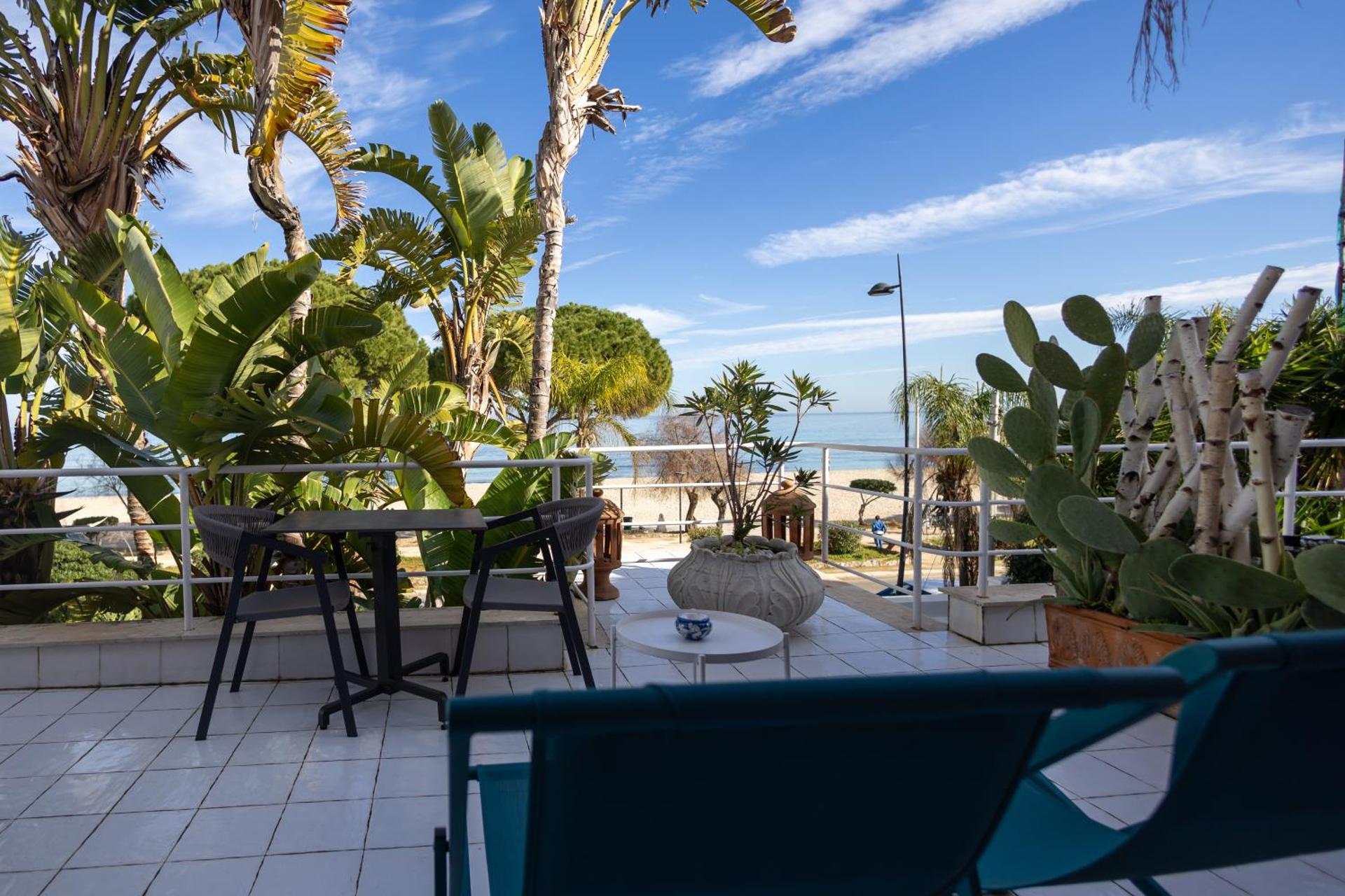 Double Room with Private External Bathroom