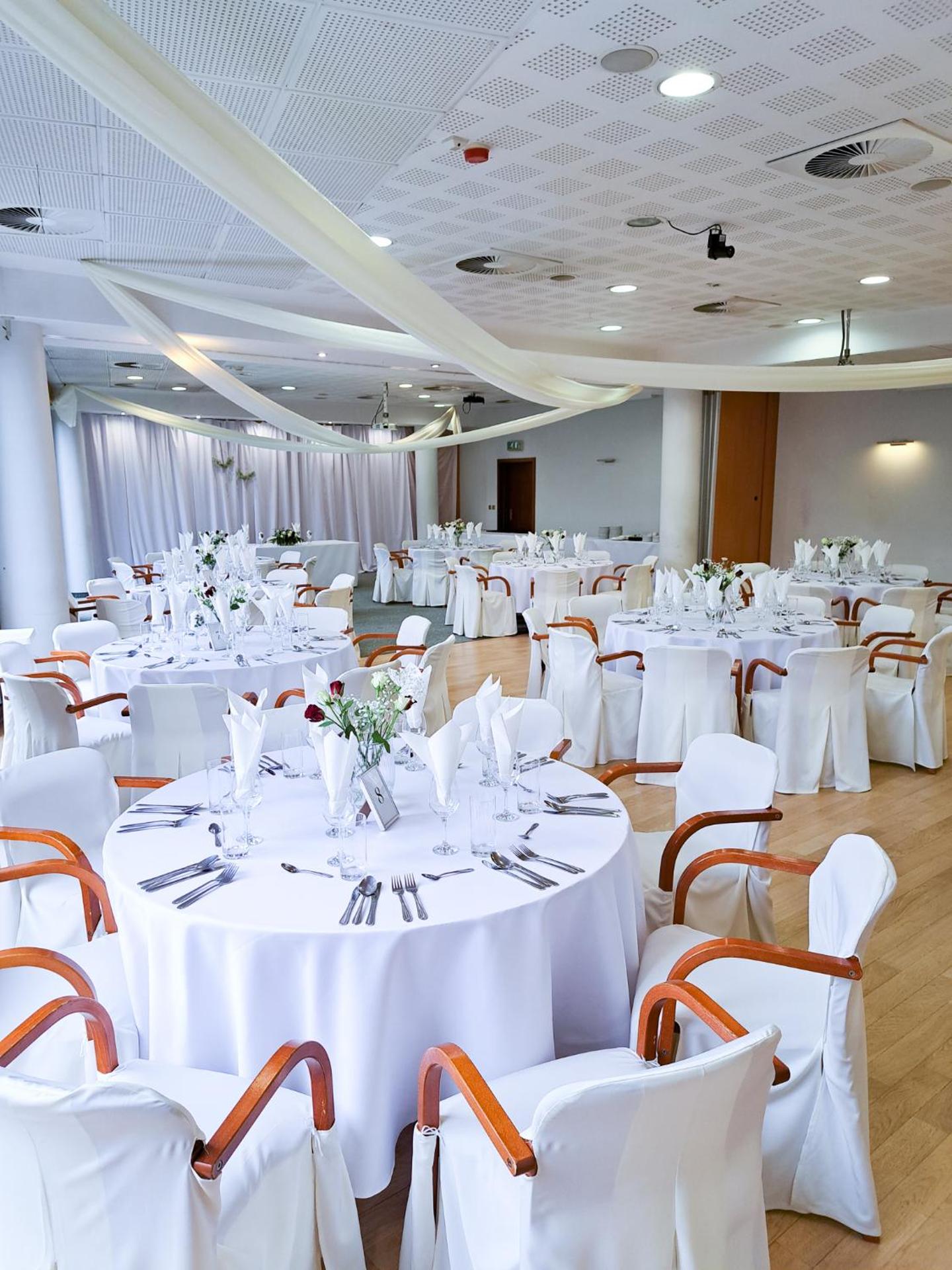 Meeting/conference room