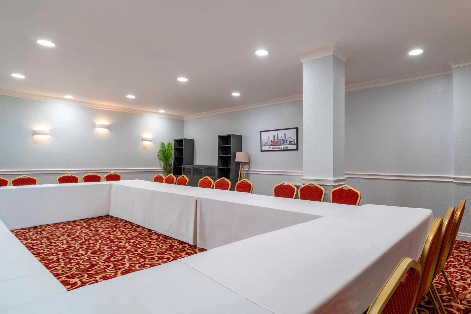 Meeting/conference room
