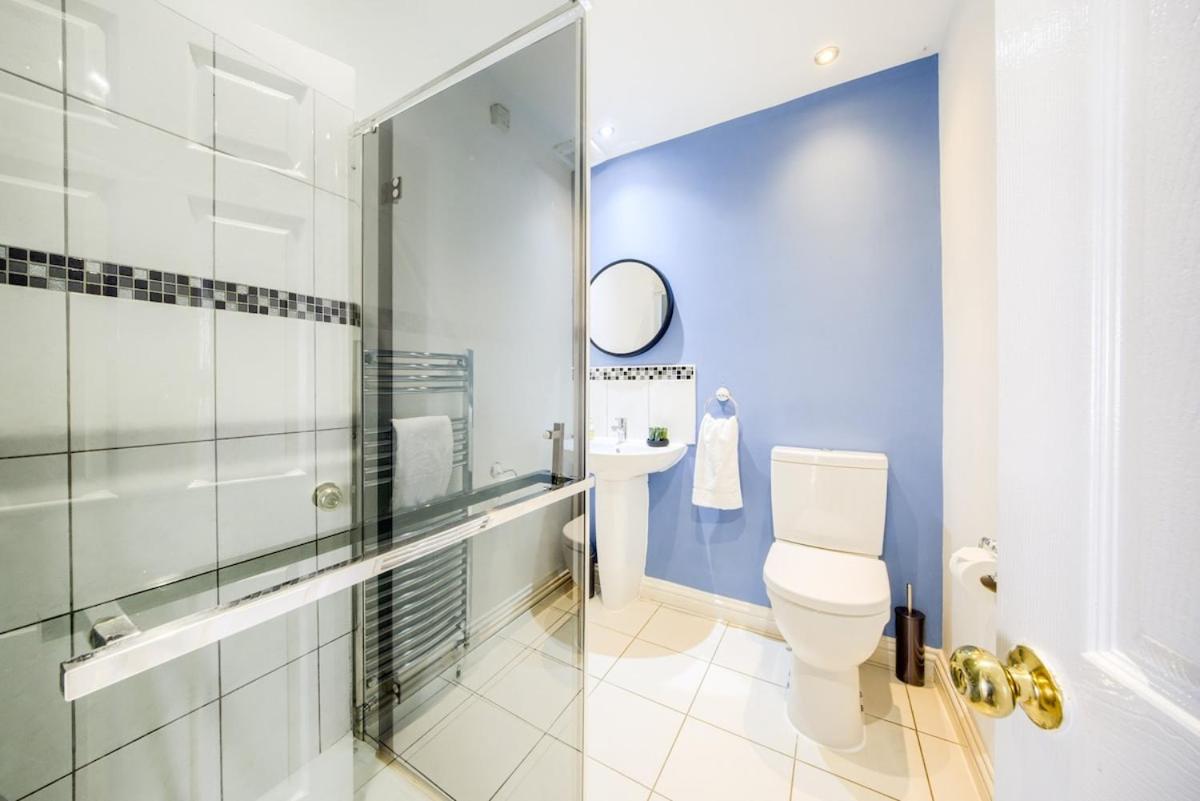 Beautiful house, sleeps 8