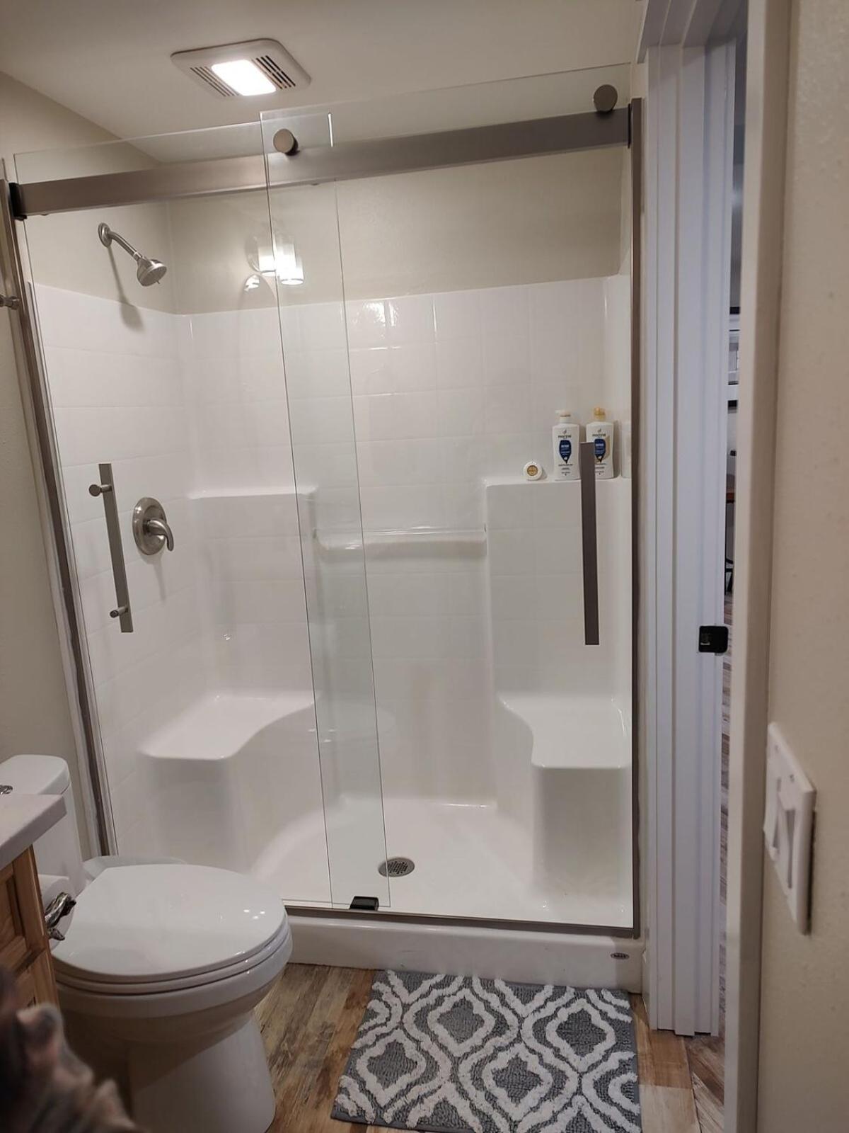 Cozy Harborside Condo, Florence