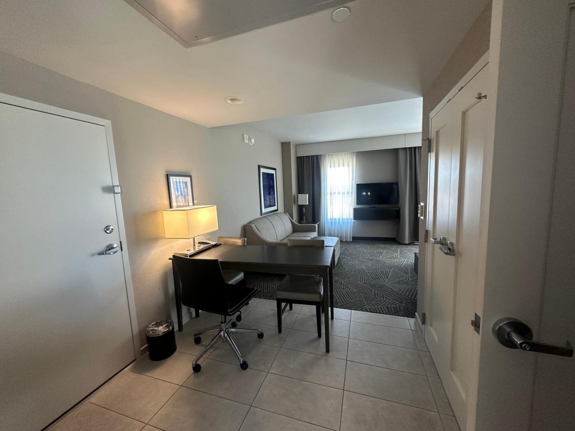 King Studio Suite - Hearing Accessible