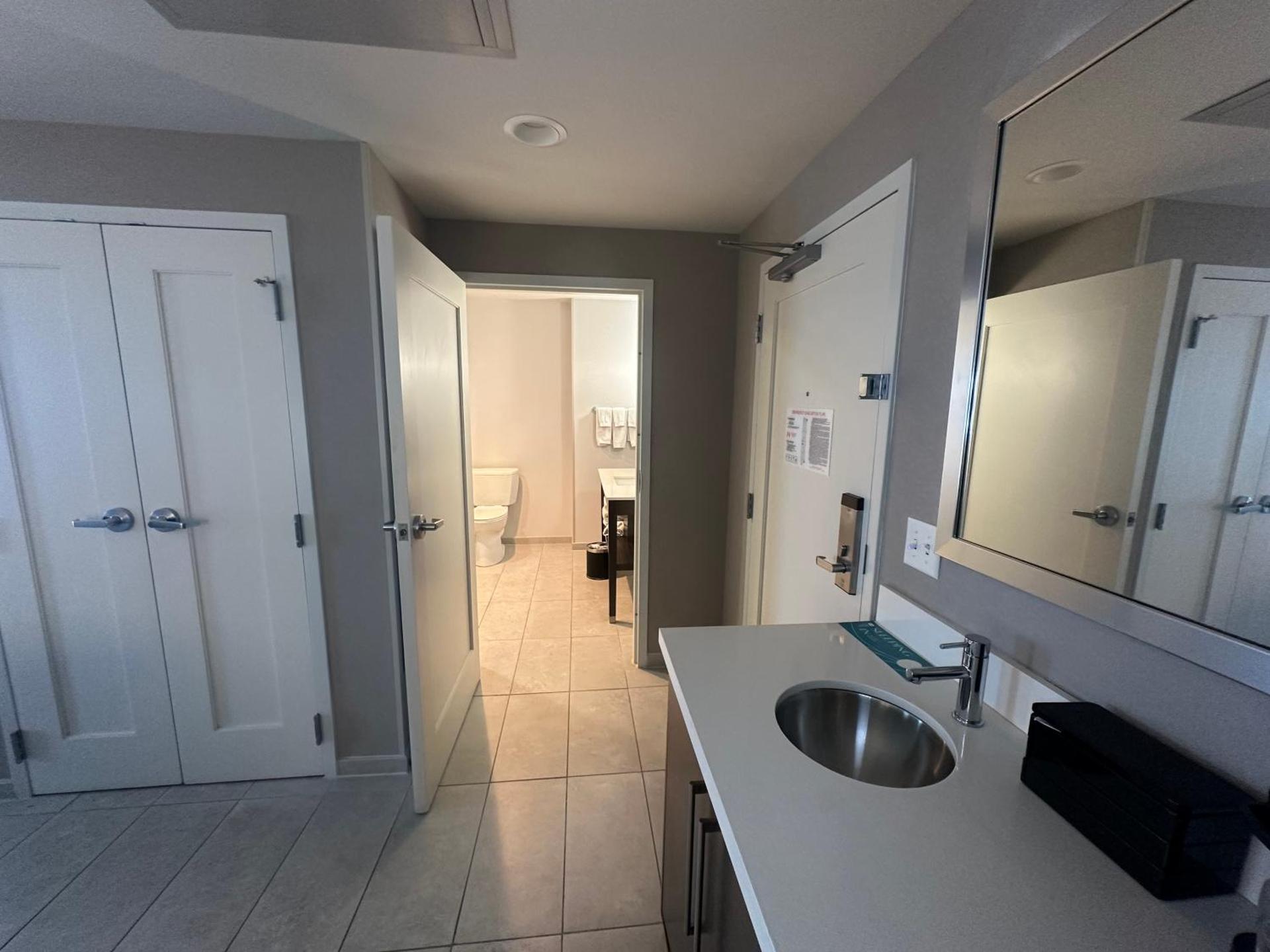 King Studio Suite - Hearing Accessible