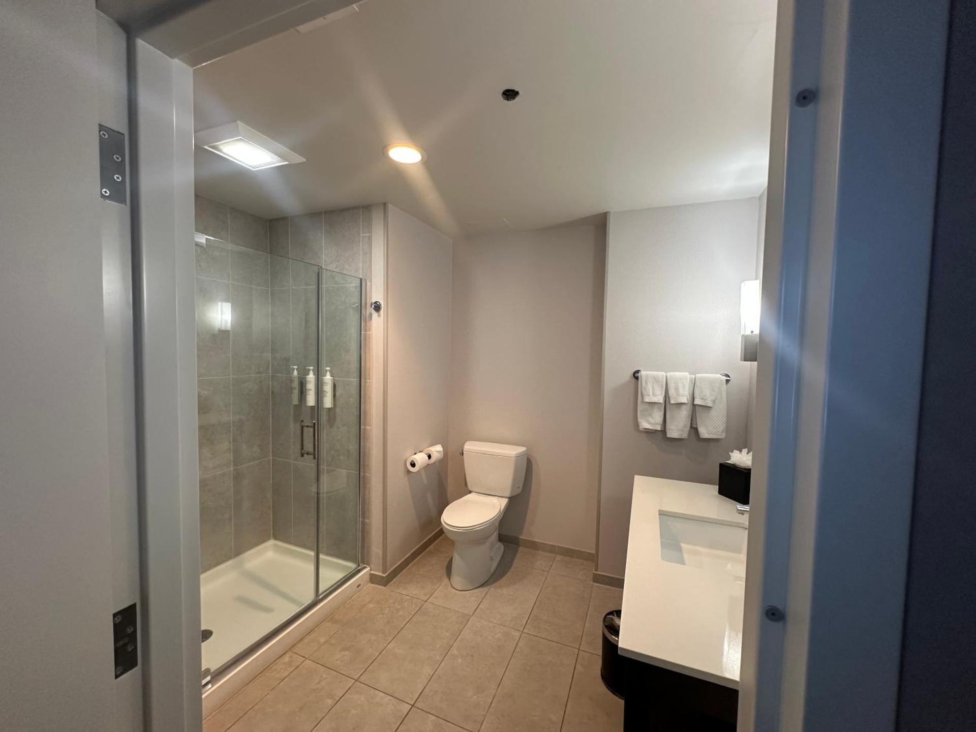 King Studio Suite - Hearing Accessible