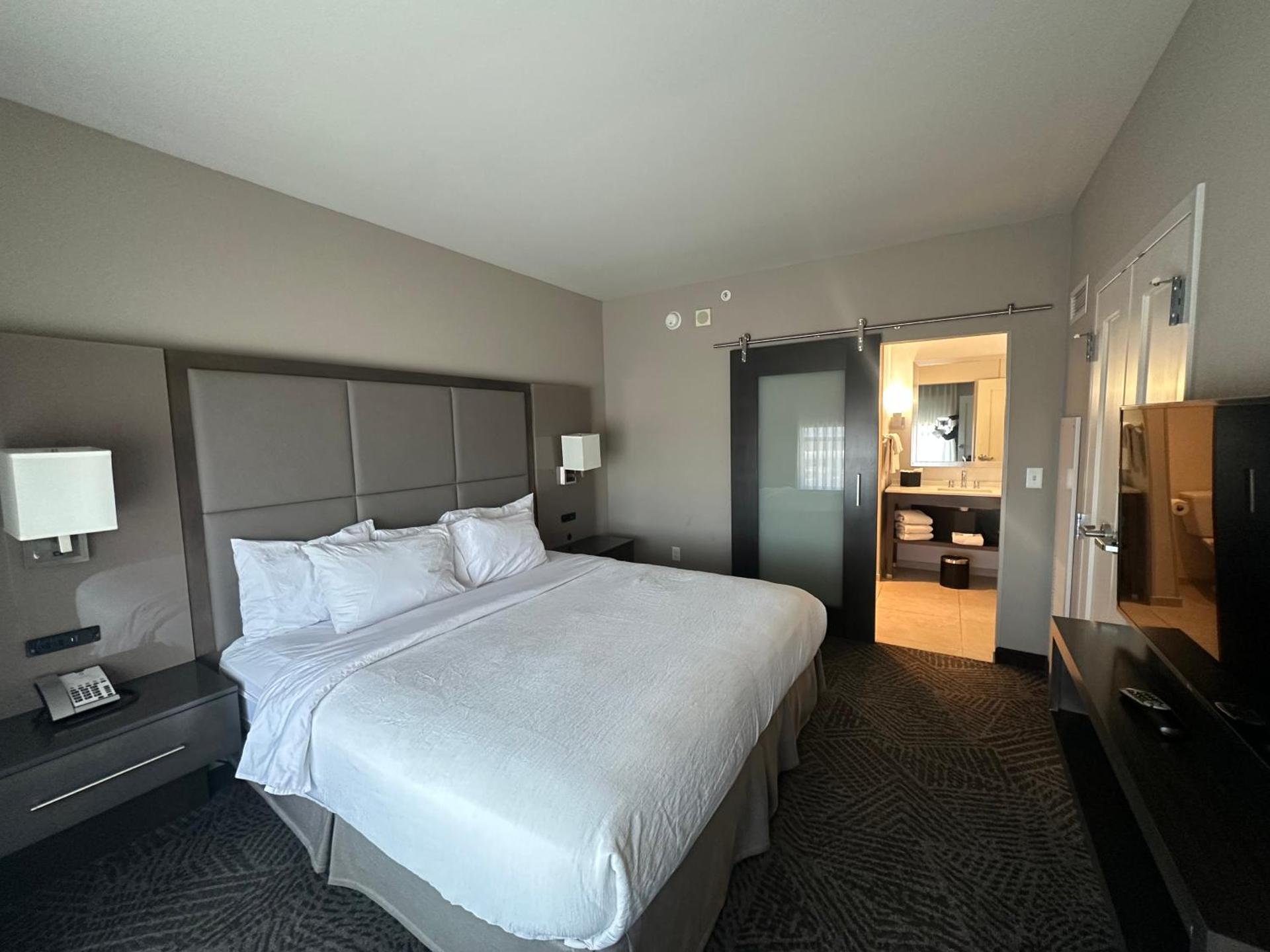 Two-Bedroom King Suite