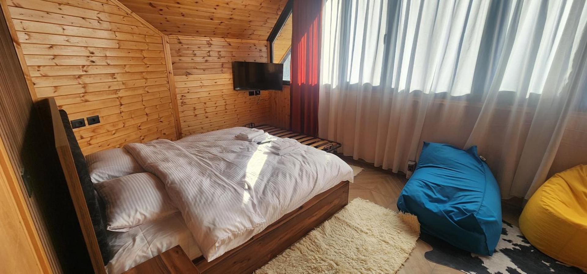 Troja Resort - Hotel & Restaurant