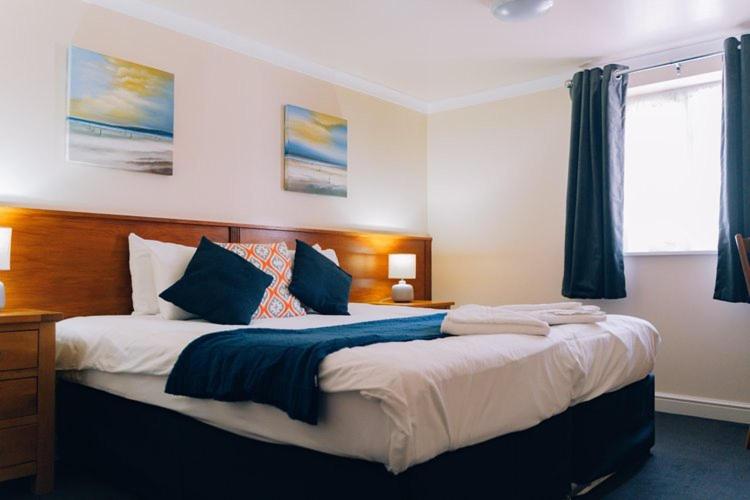 Rooms At 95 Long Street