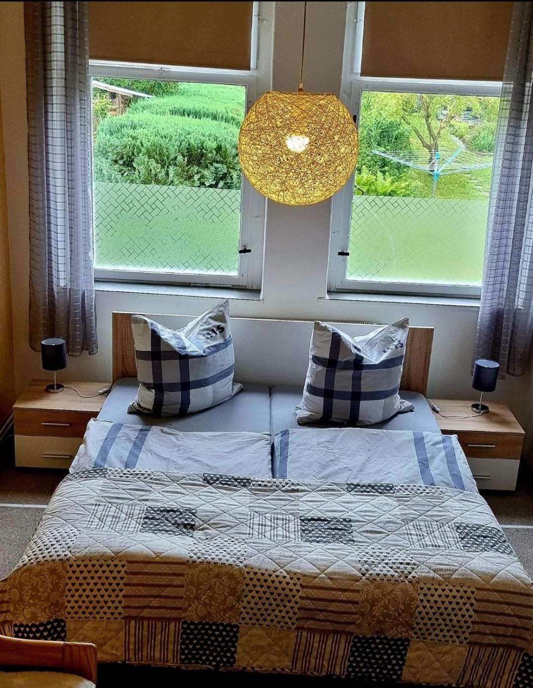 Ferienwohnung "Blick Mylau" - Nähe Freizeitpark Plohn & weltgrößter Ziegelsteinbrücke