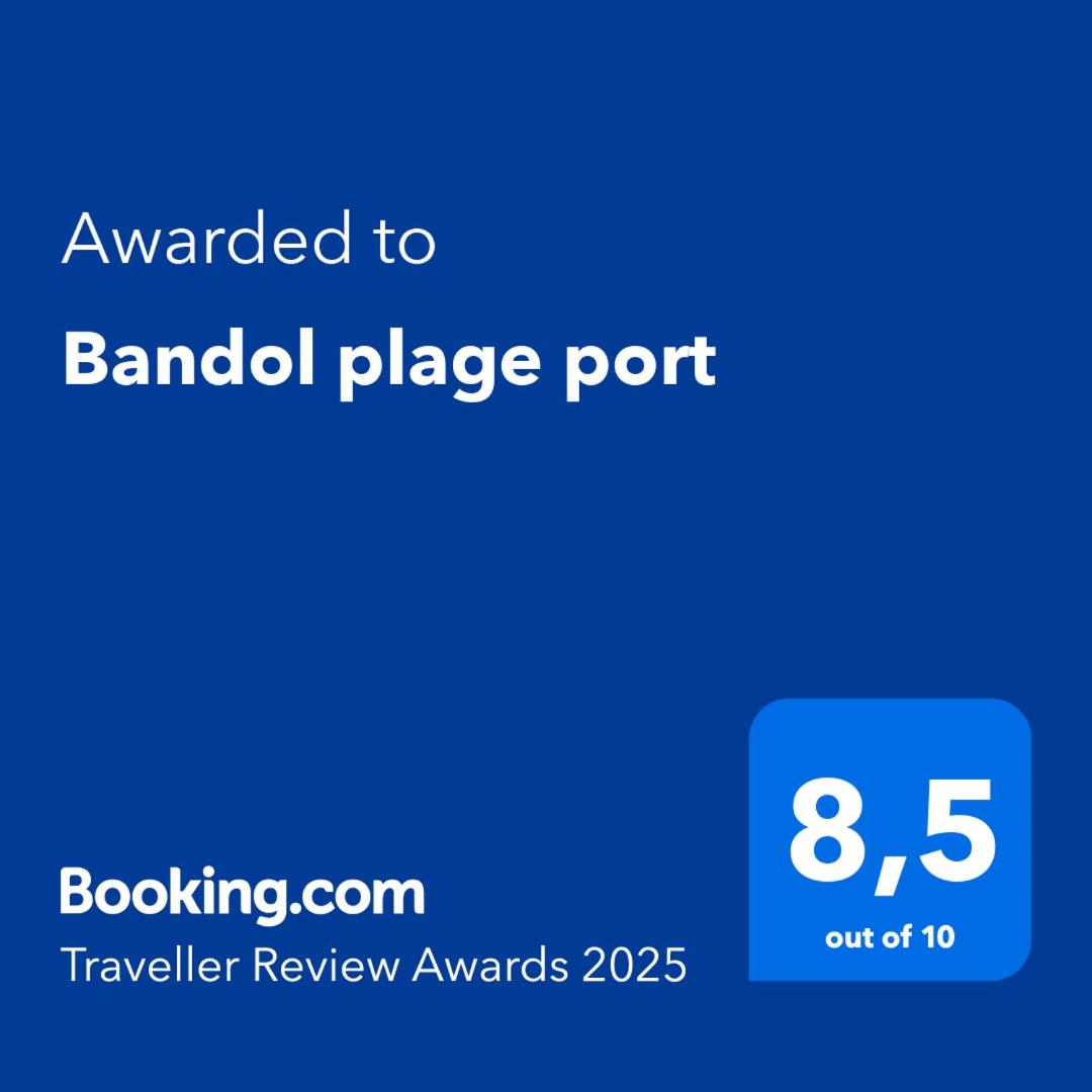 Bandol plage port