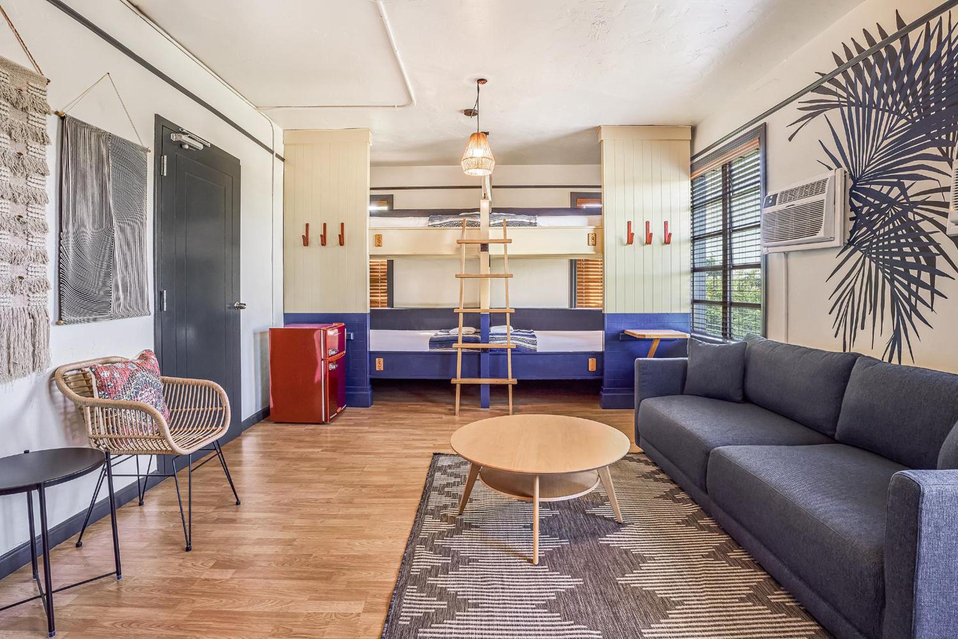 Bed in 8-Bed Mixed Dormitory Room