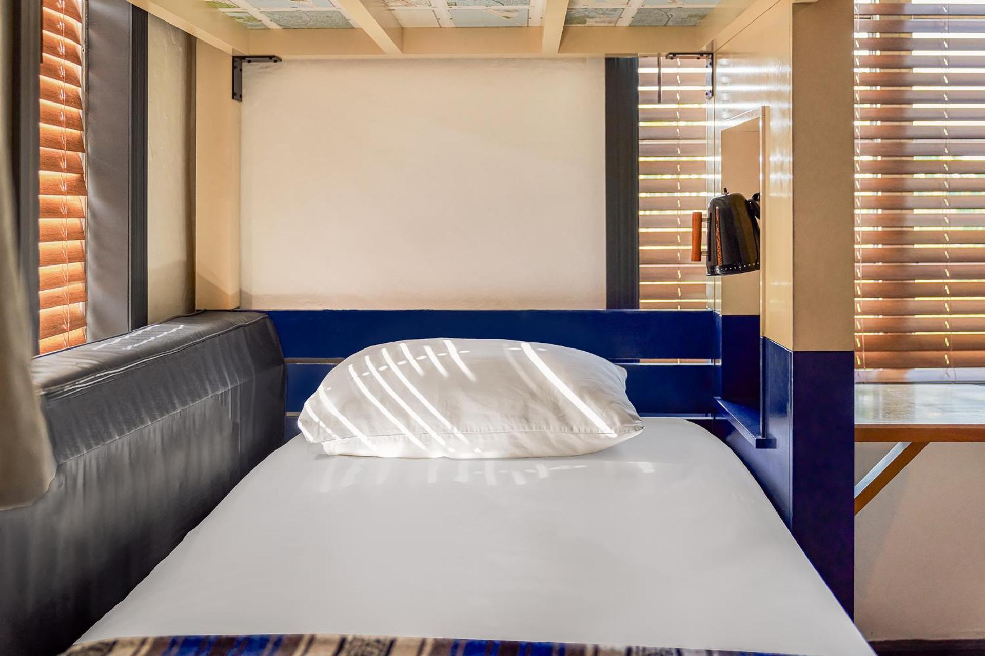 Bed in 6-Bed Mixed Dormitory Room