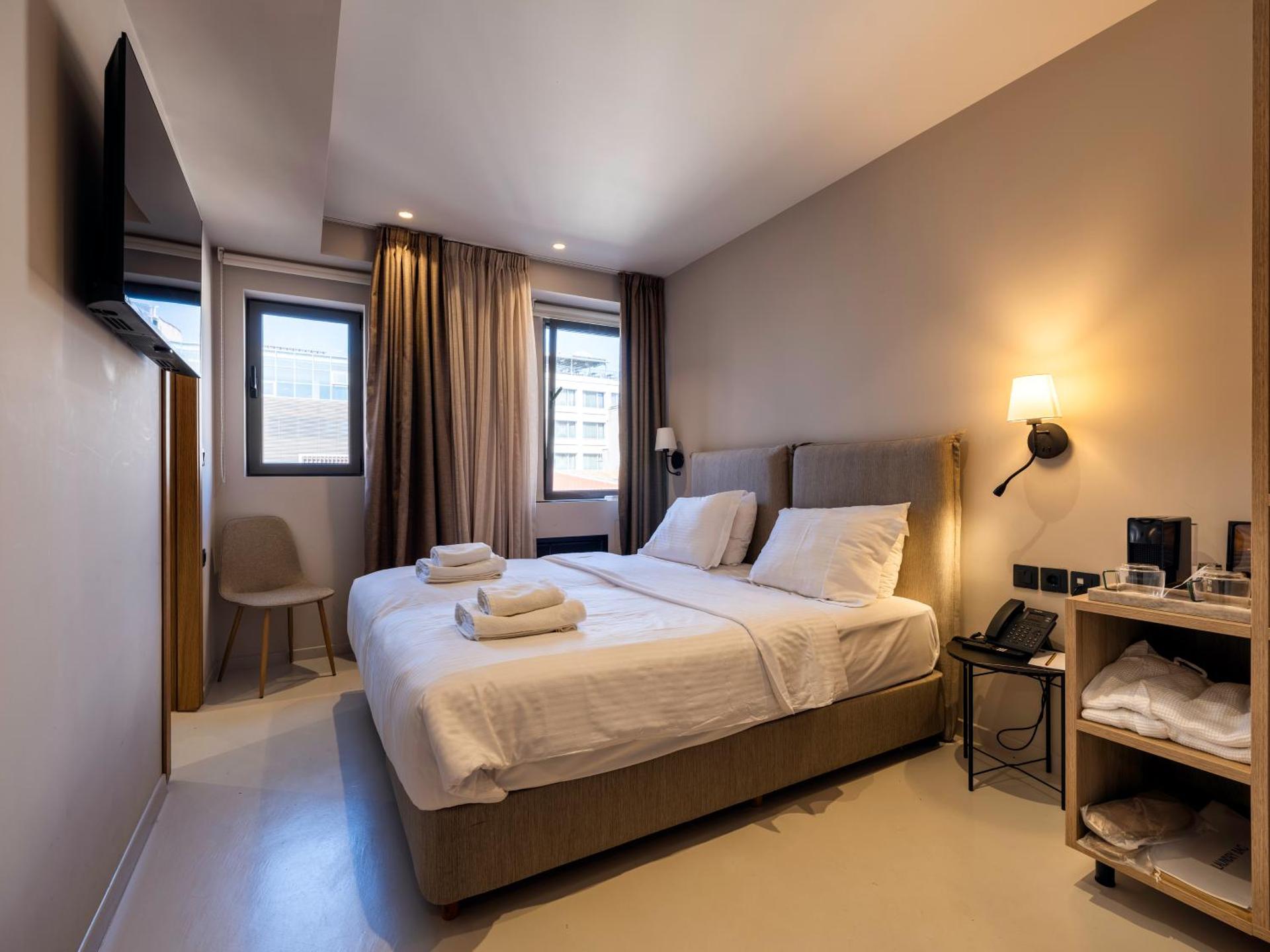 Regal Hotel Mitropoleos