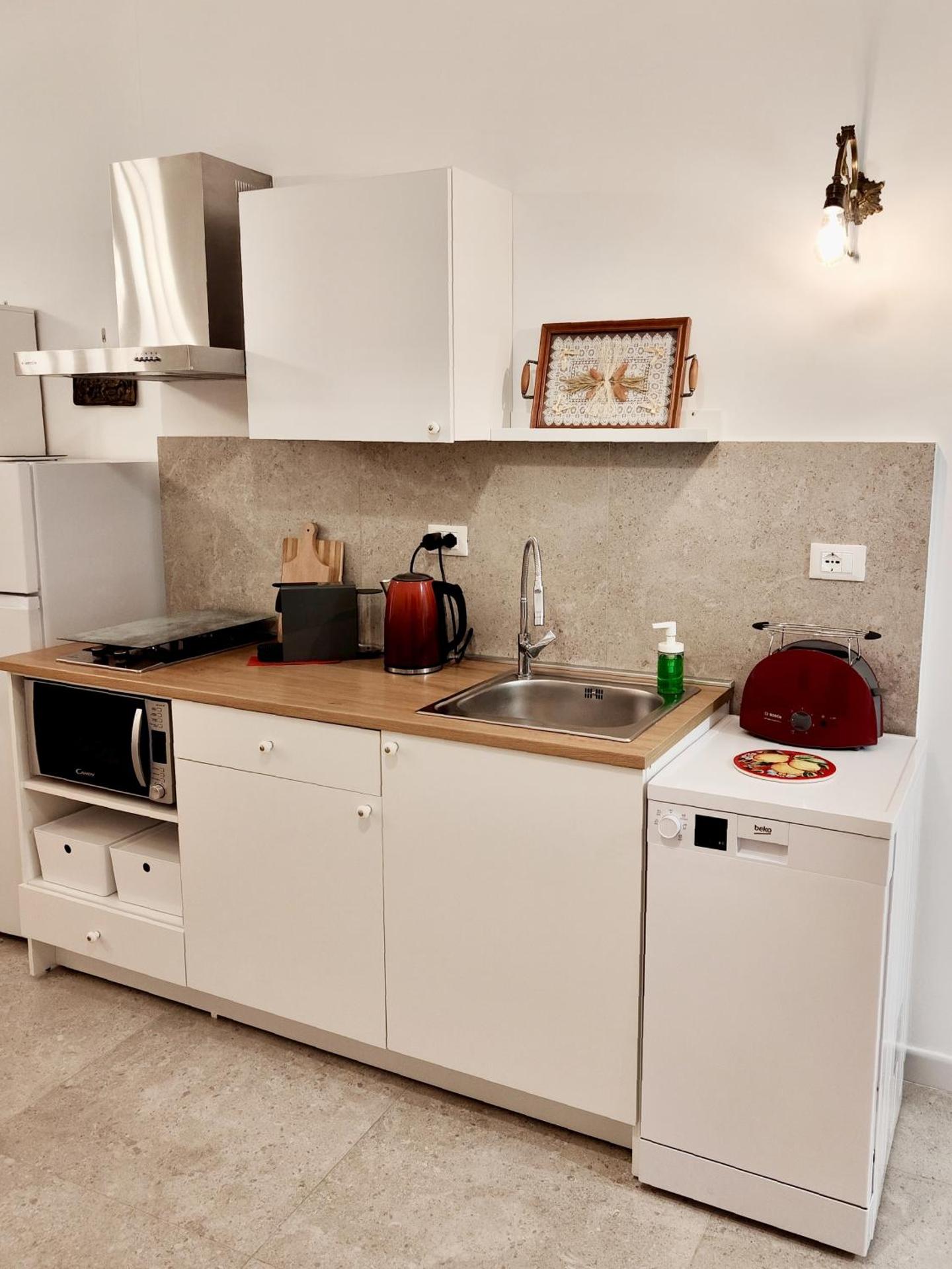 Coffee/tea facilities