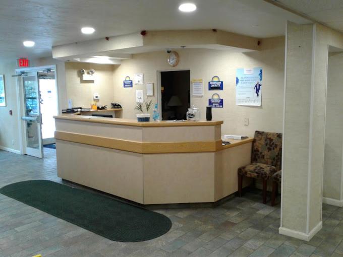 Sturbridge Plaza Hotel