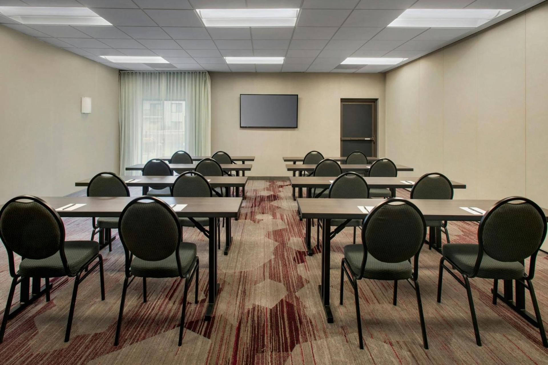 Meeting/conference room