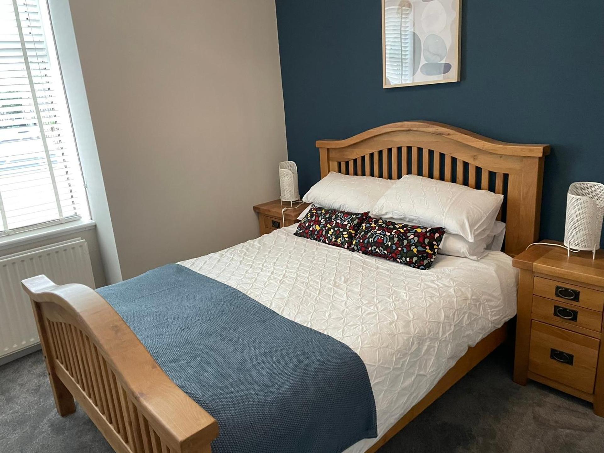 Cosy James Street Park 2 bedroom, ground floor apartment, garden