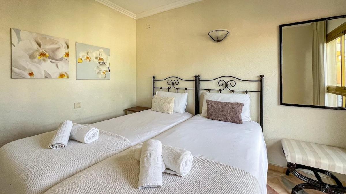 OleHolidays 132 Romana Playa vista al mar