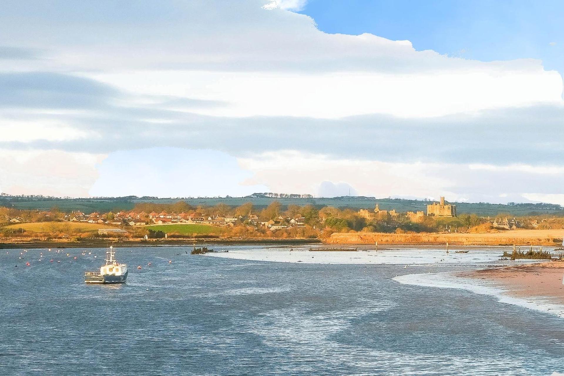 Estuary Point - unique sea views