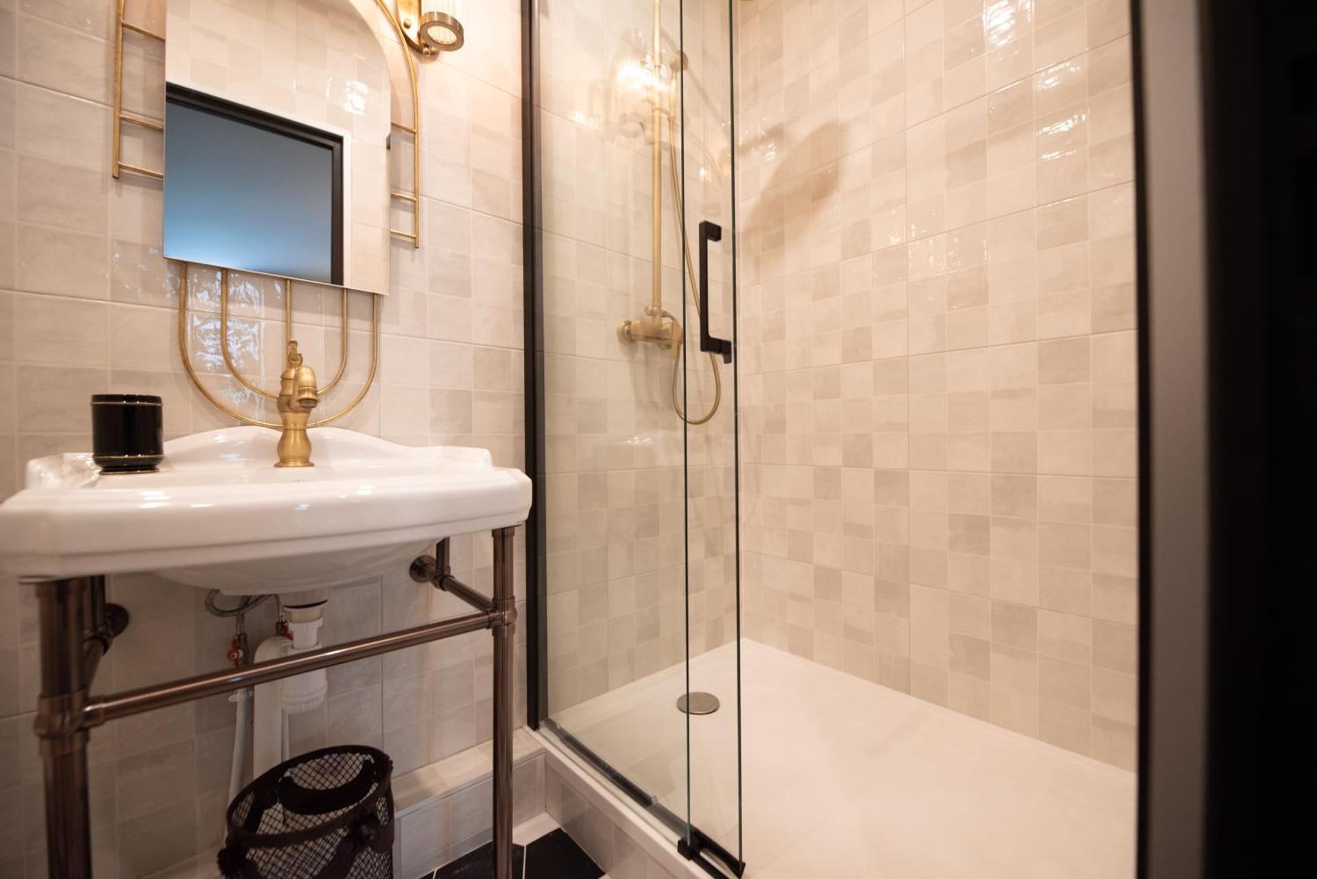 Monsieur Montmartre - Moulin Rouge Residence