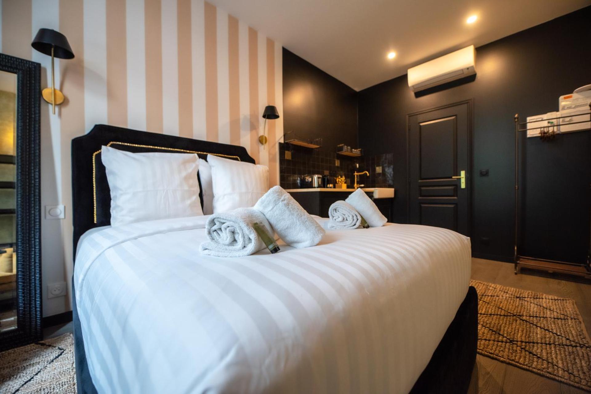 Monsieur Montmartre - Moulin Rouge Residence