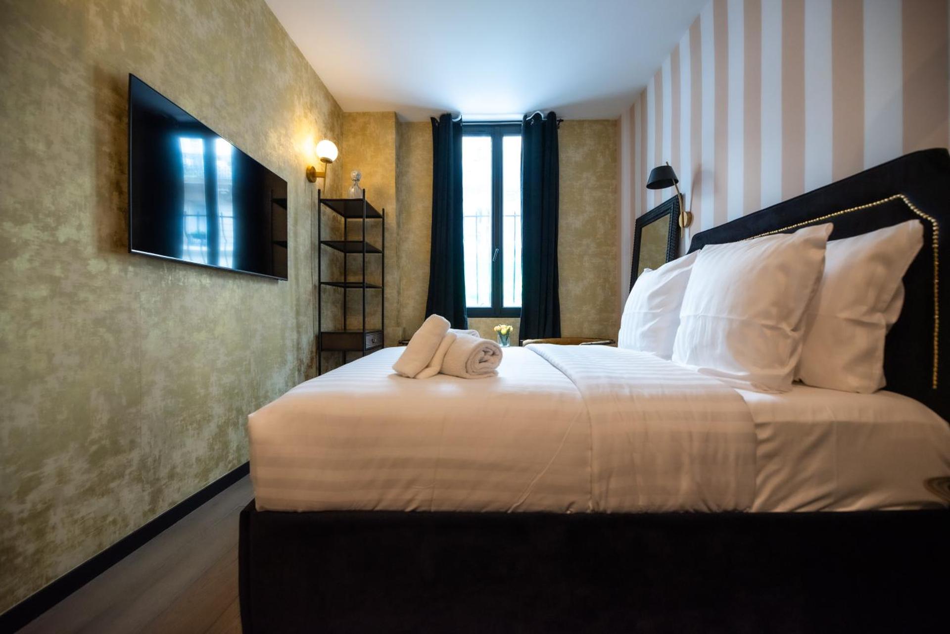 Monsieur Montmartre - Moulin Rouge Residence