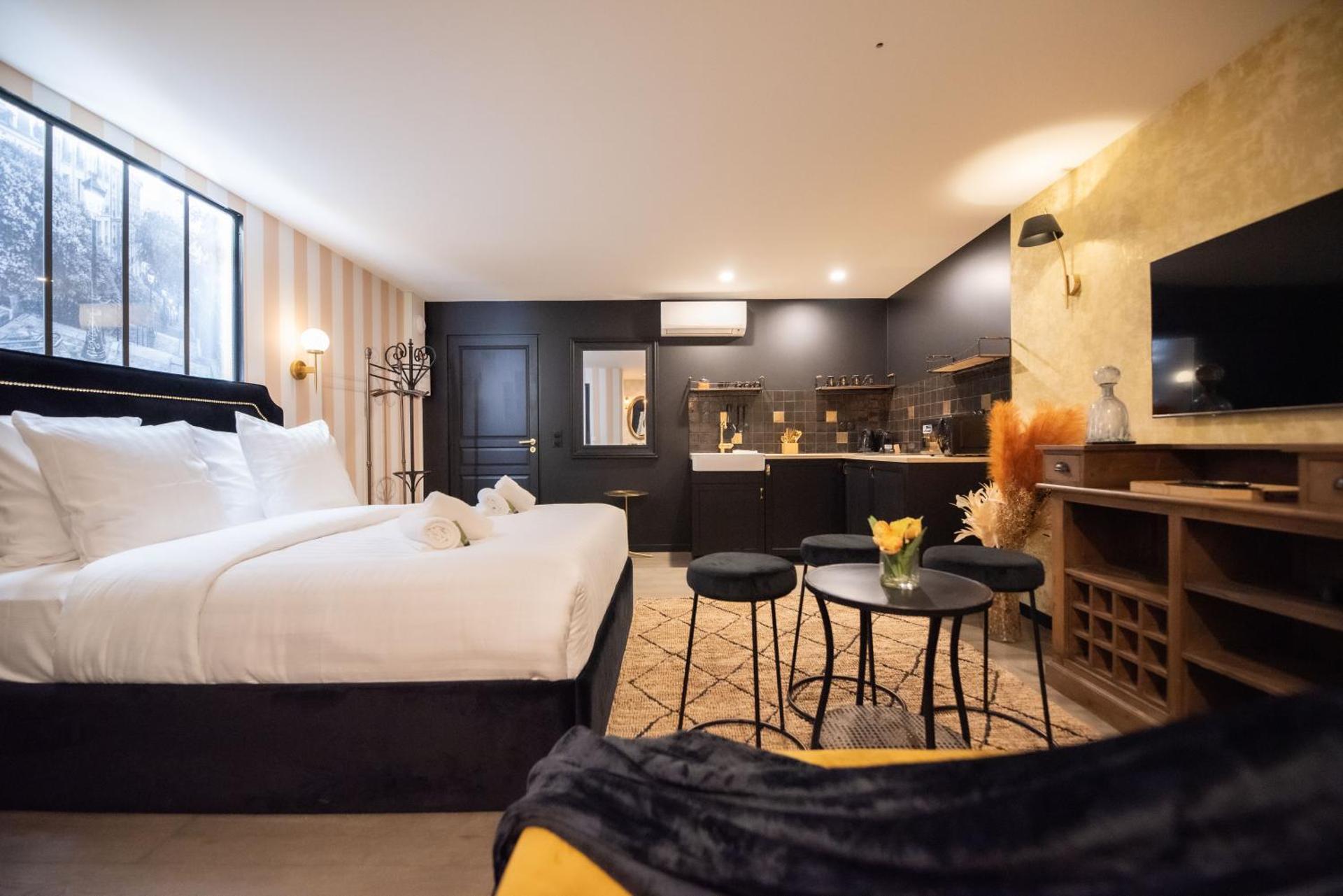 Monsieur Montmartre - Moulin Rouge Residence