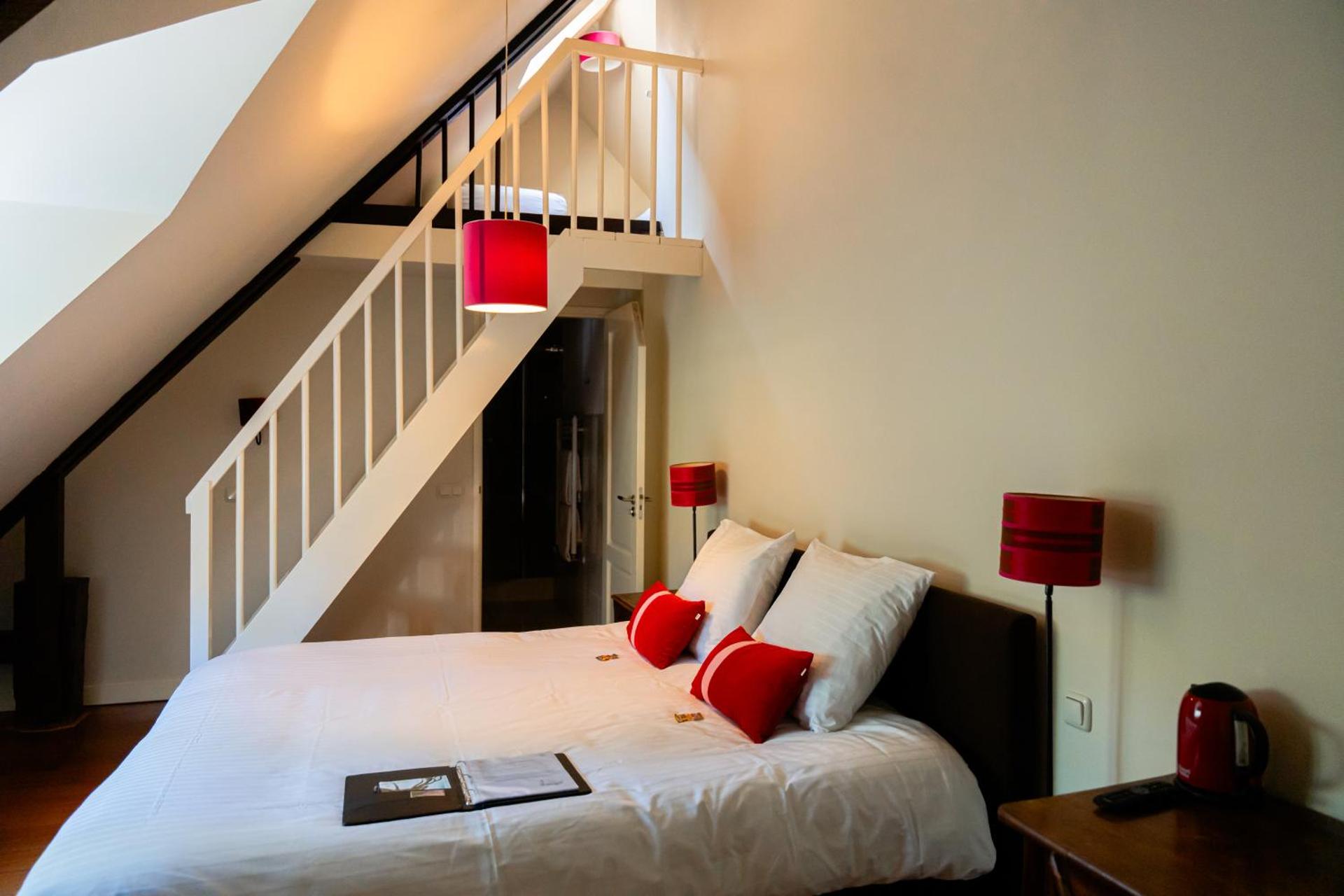 King Suite with Bath